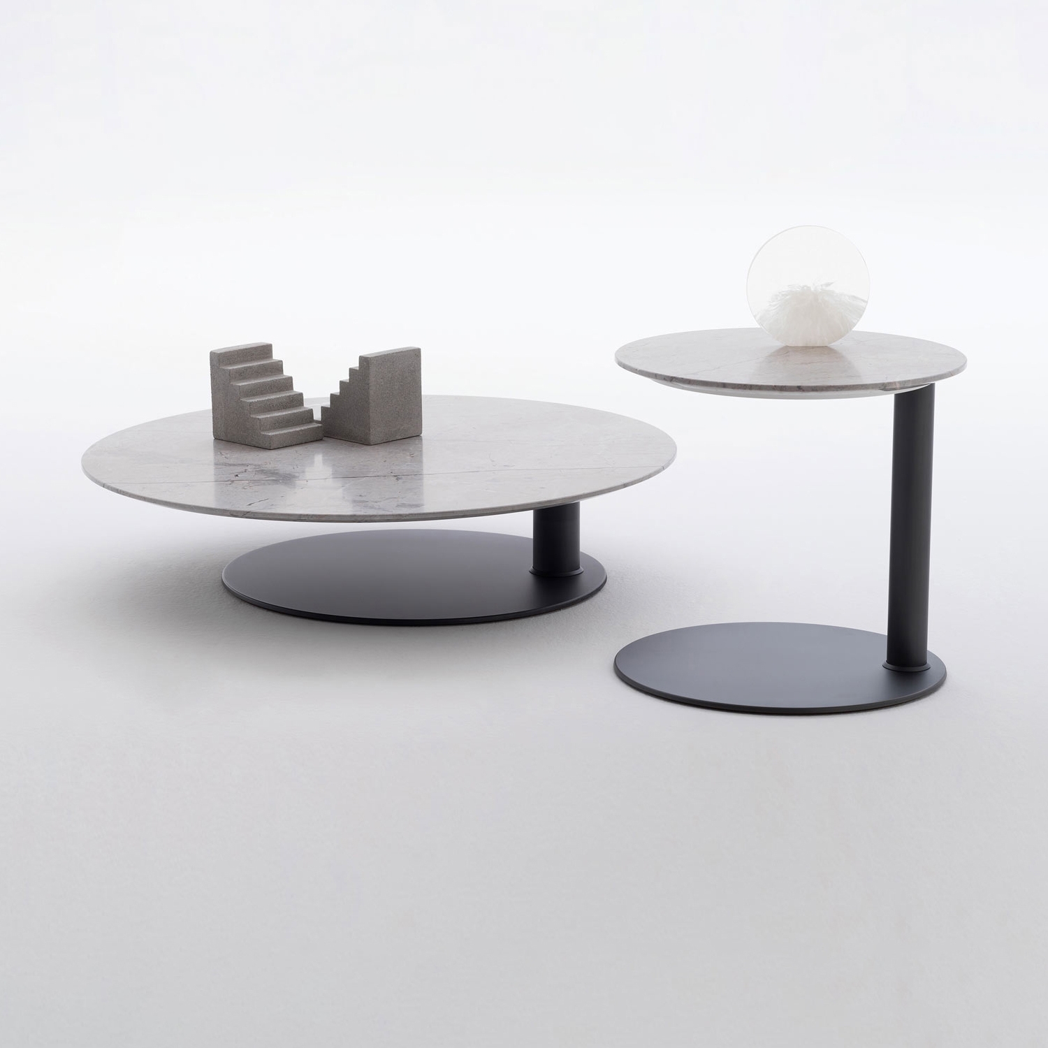 Display product Kara from manufacturer Desiree
