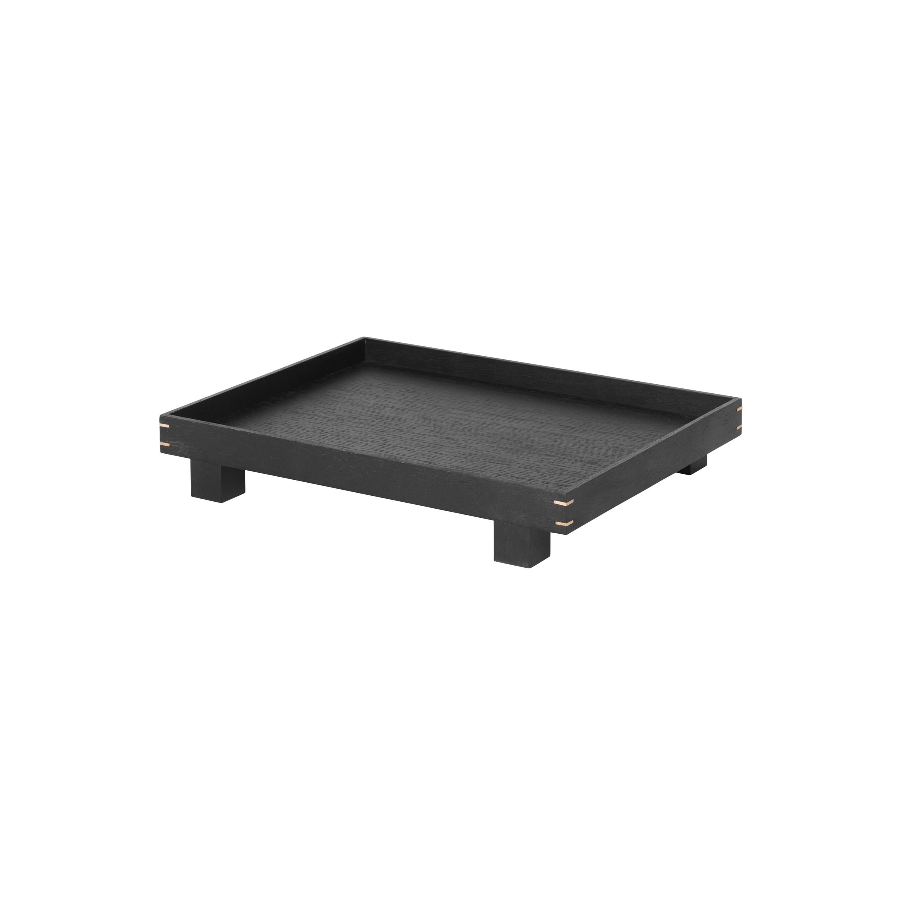 Mostra il prodotto Bon wooden Tray small - Black Stained Oak del produttore ferm LIVING