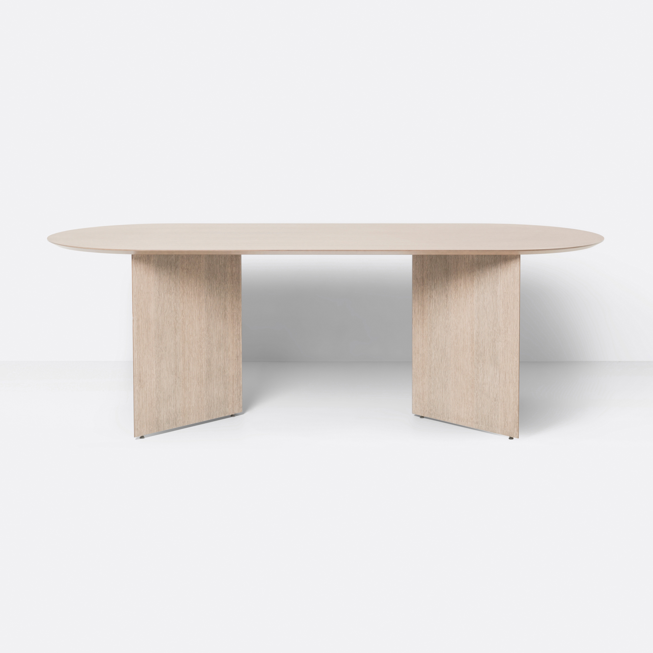 Afficher le produit Mingle Table Top Oval 220 cm - Natural Oak du fabricant ferm LIVING