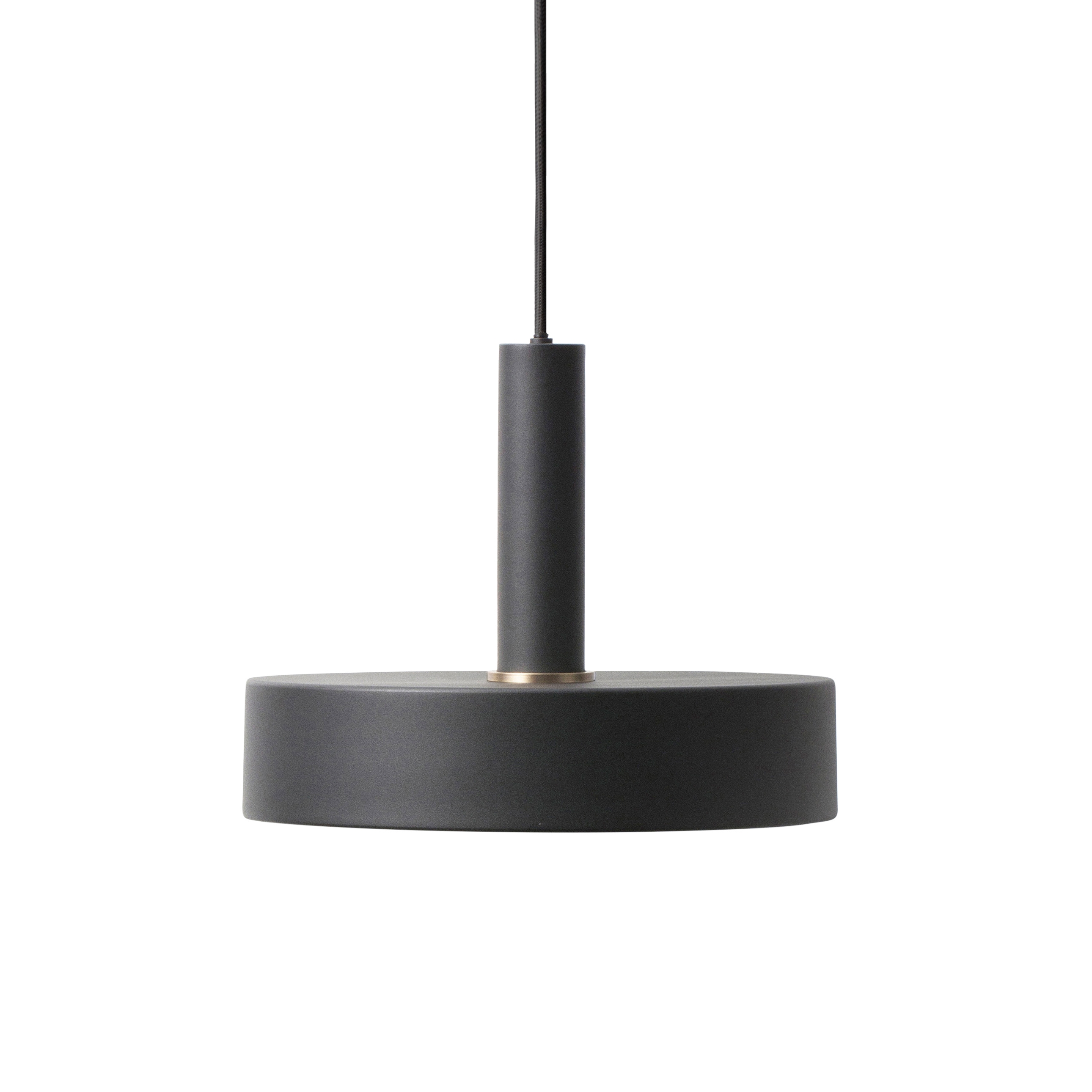 Mostrar el producto Collect - Record Shade - Black del fabricante ferm LIVING