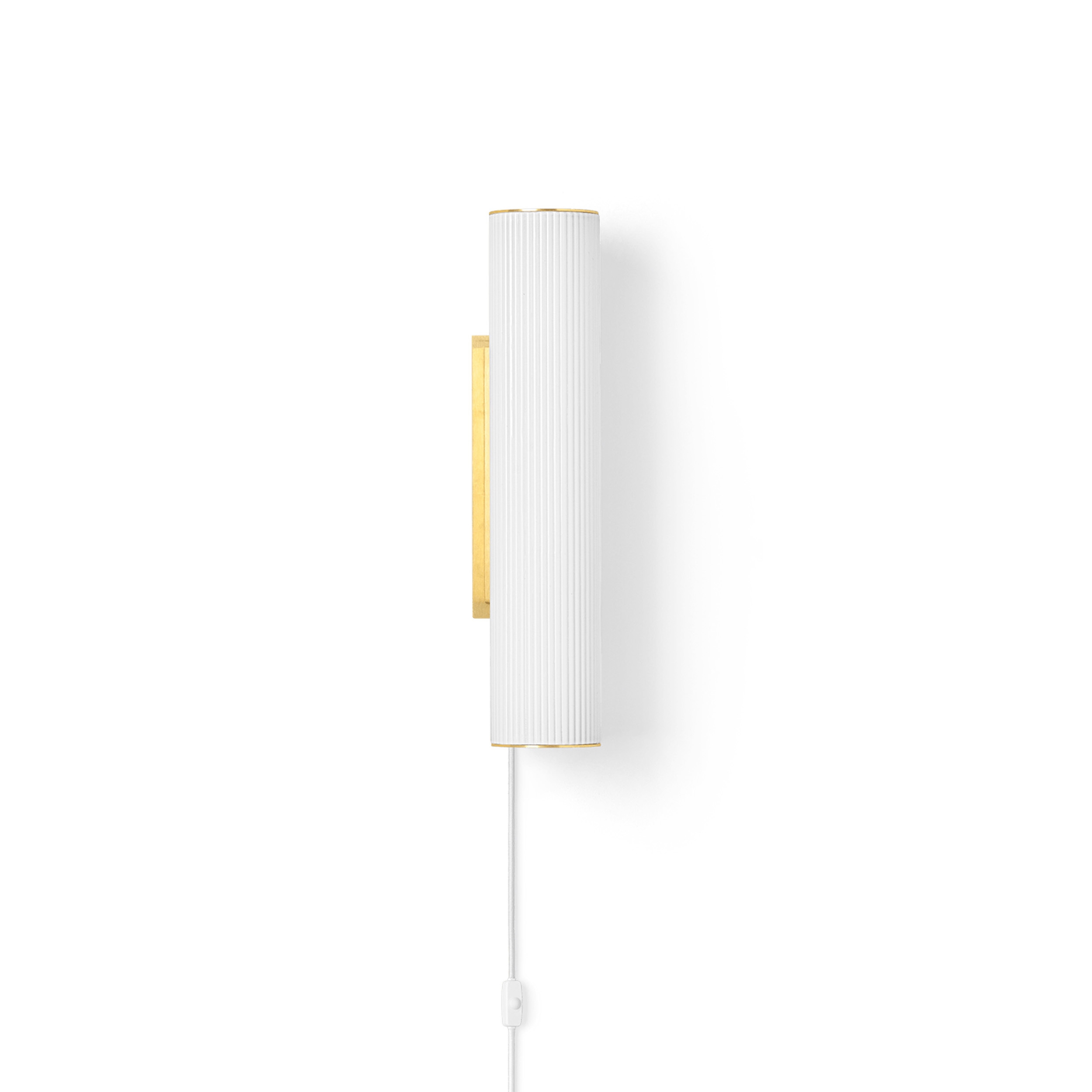 Display product Vuelta Wall Lamp 40-White/Brass from manufacturer ferm LIVING