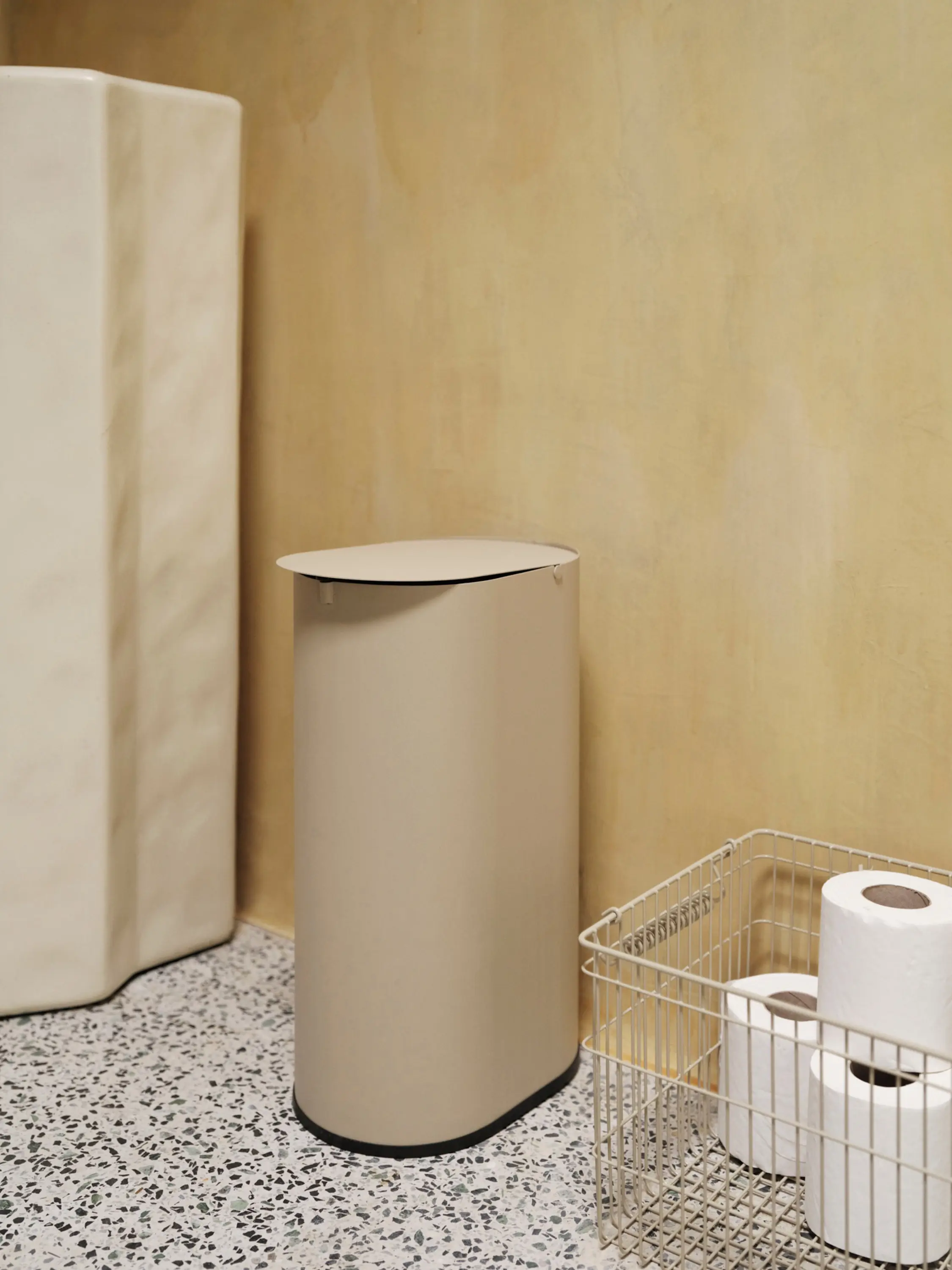 ferm LIVING - Enkel Bin - Large - Cashmere