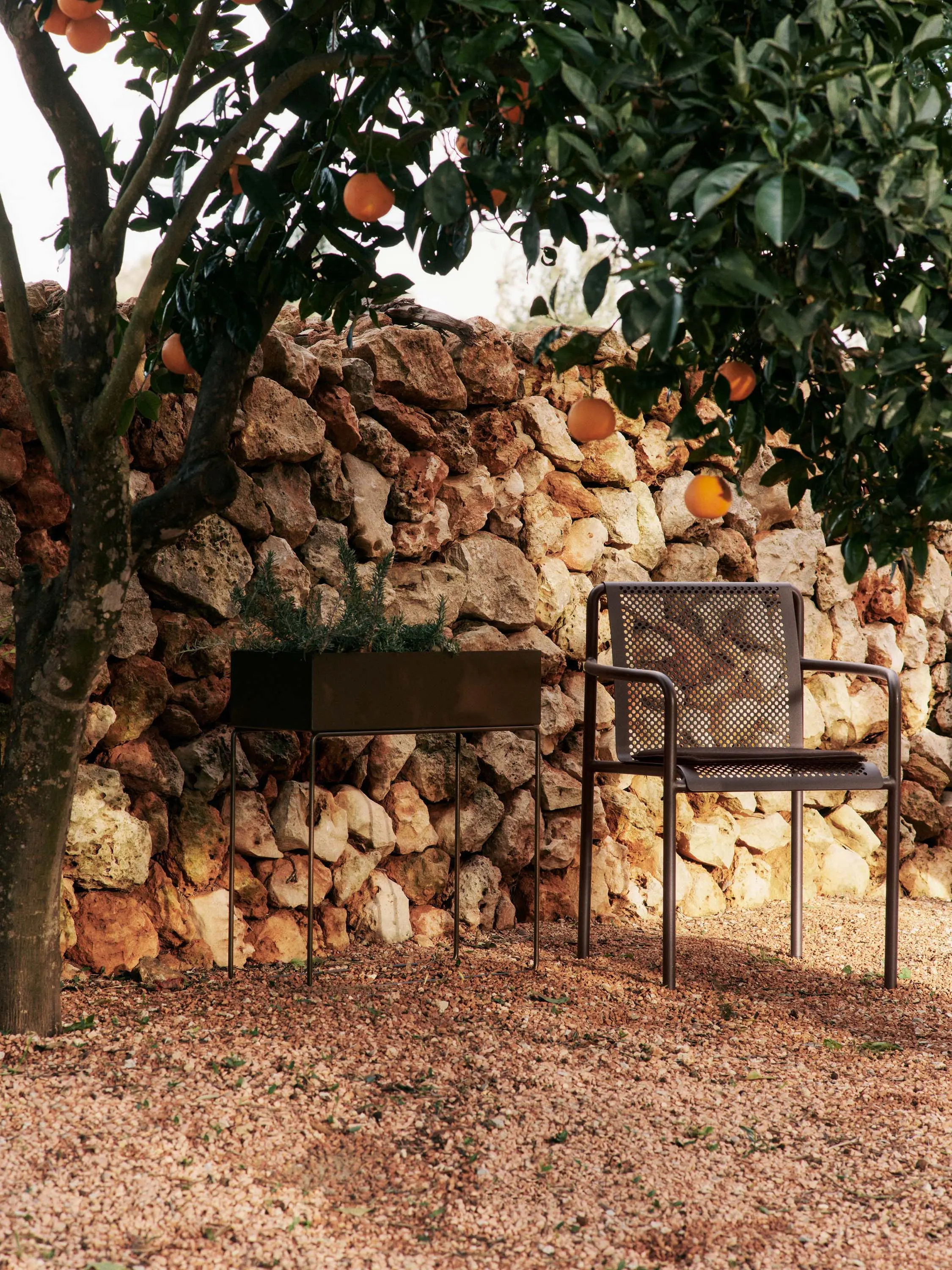 ferm LIVING - Plant Box - Dark Chocolate