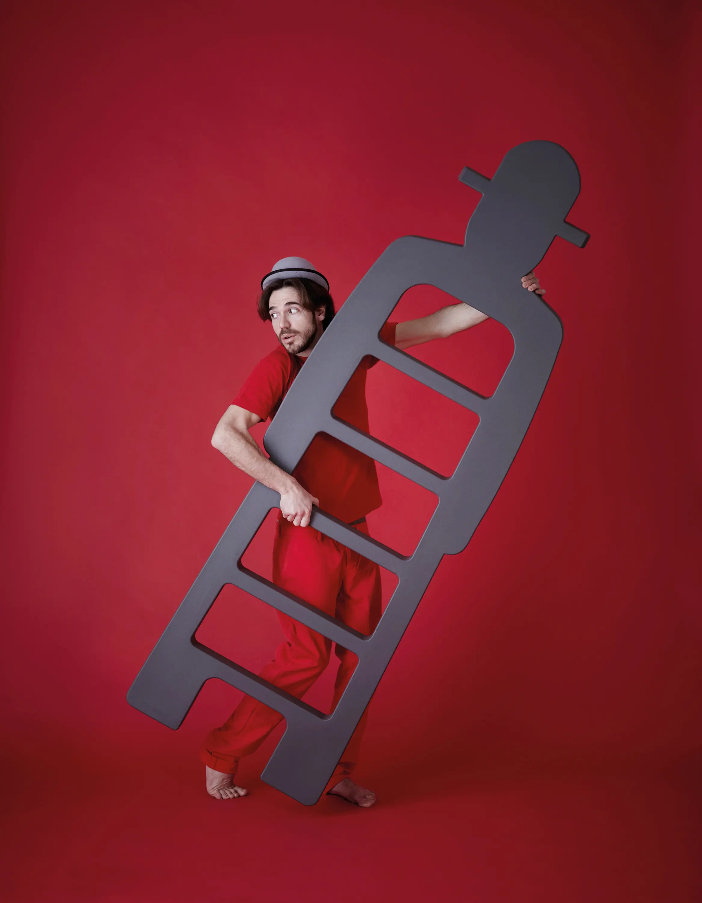 Slide - Mr. Gio