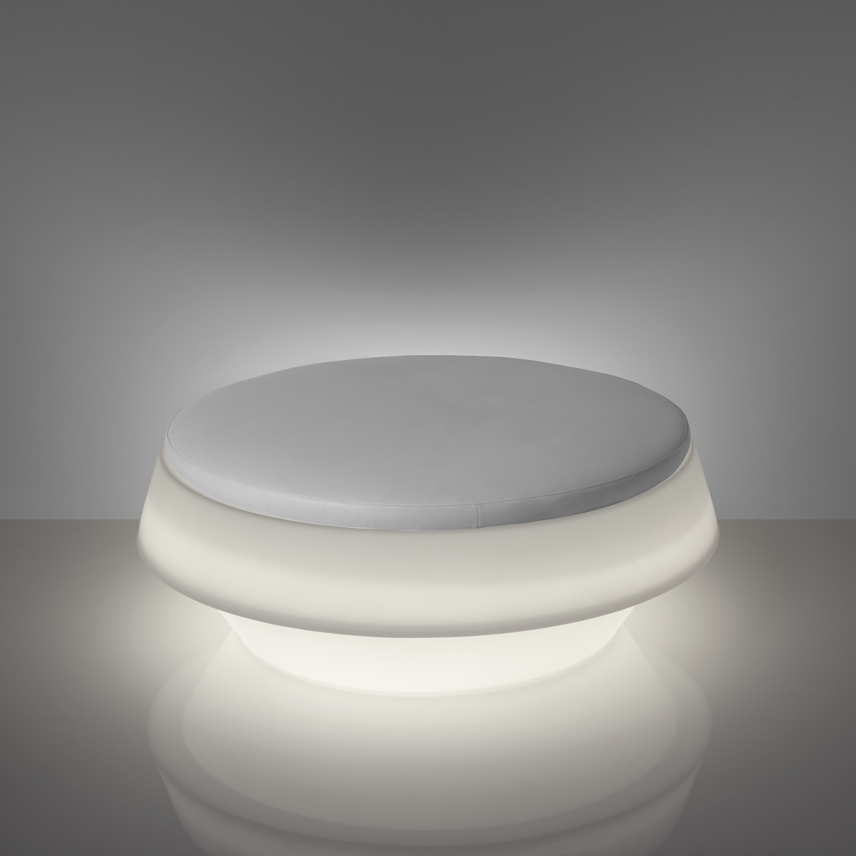 Mostrar el producto Giò Pouf del fabricante Slide