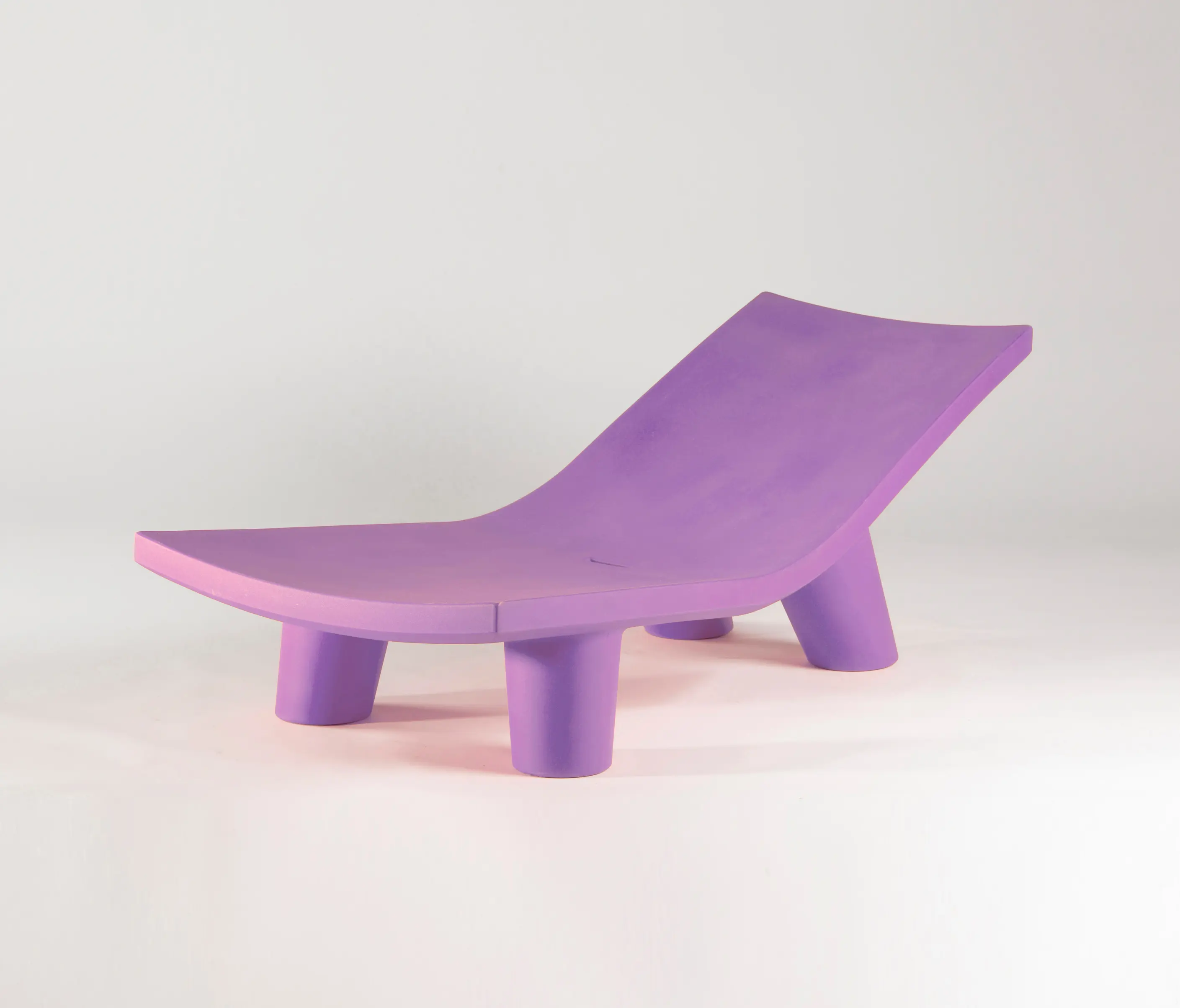 Slide - Low Lita Lounge