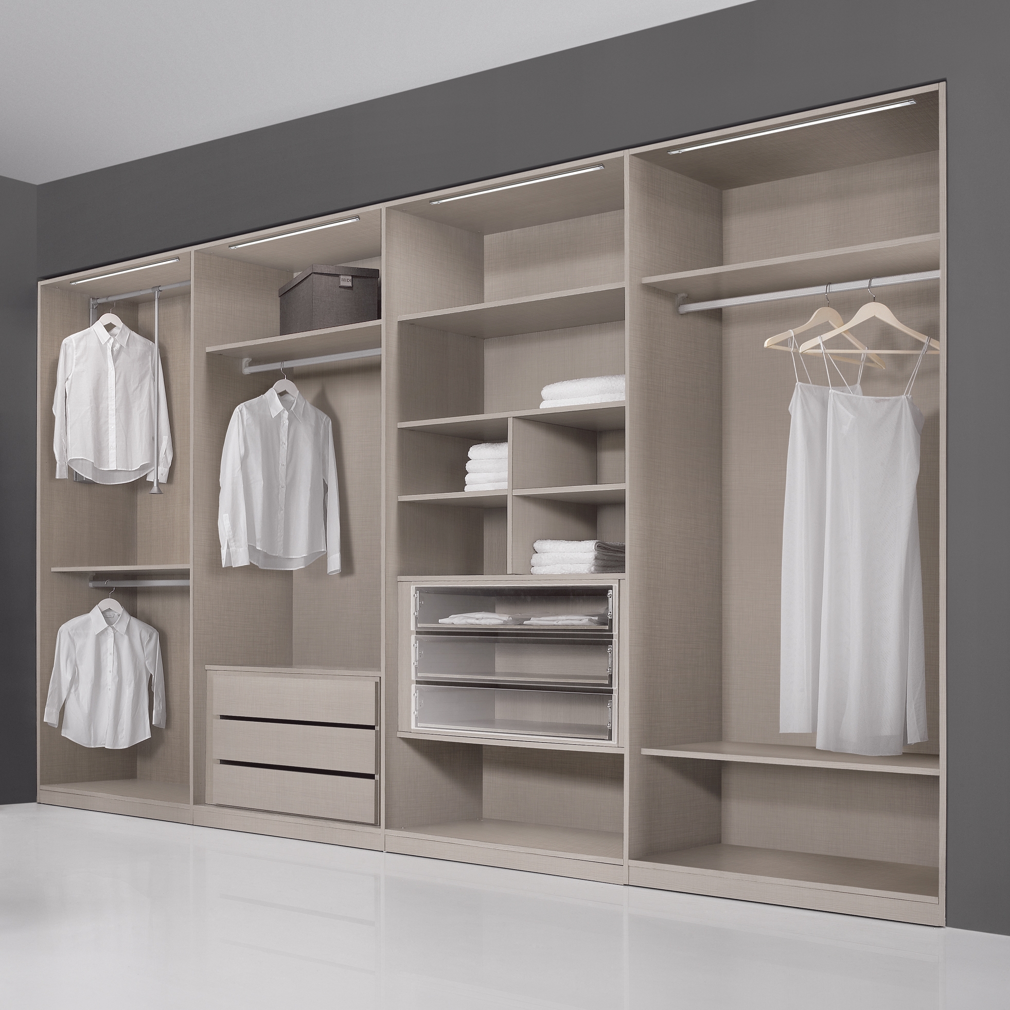 Mostra il prodotto Ecco Walk-In-Closet del produttore Sistema Midi