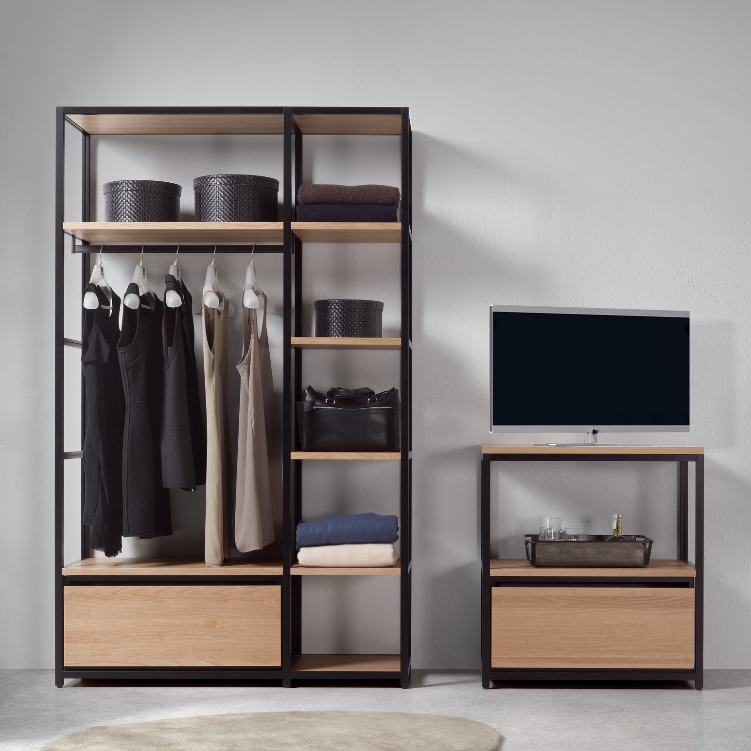 Mostra il prodotto Ilusion Walk-In-Closet del produttore Sistema Midi