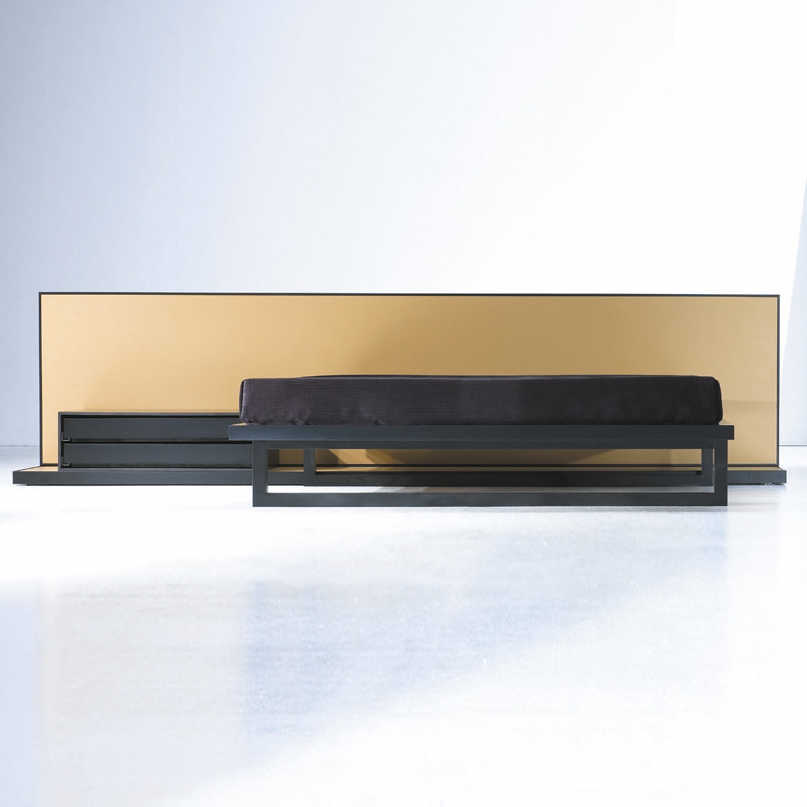 Mostra il prodotto Inside Headboard del produttore Sistema Midi