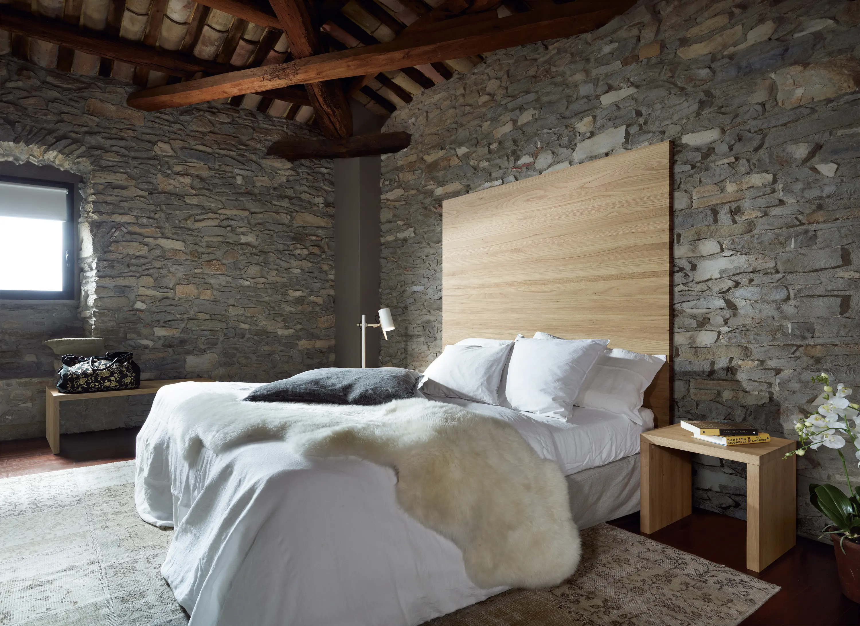 Sistema Midi - Solid Timber Headboard