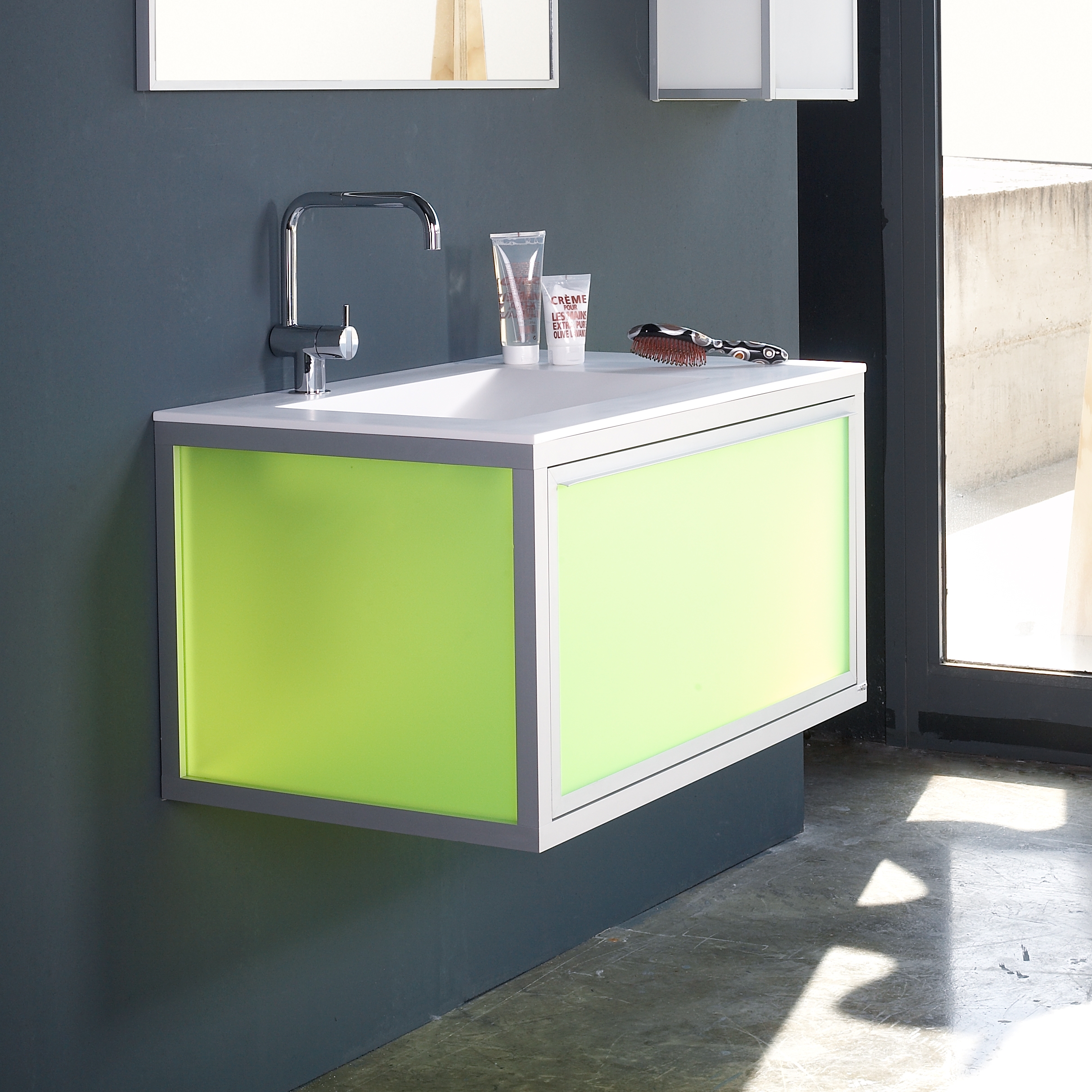 Mostra il prodotto Midi Baño del produttore Sistema Midi