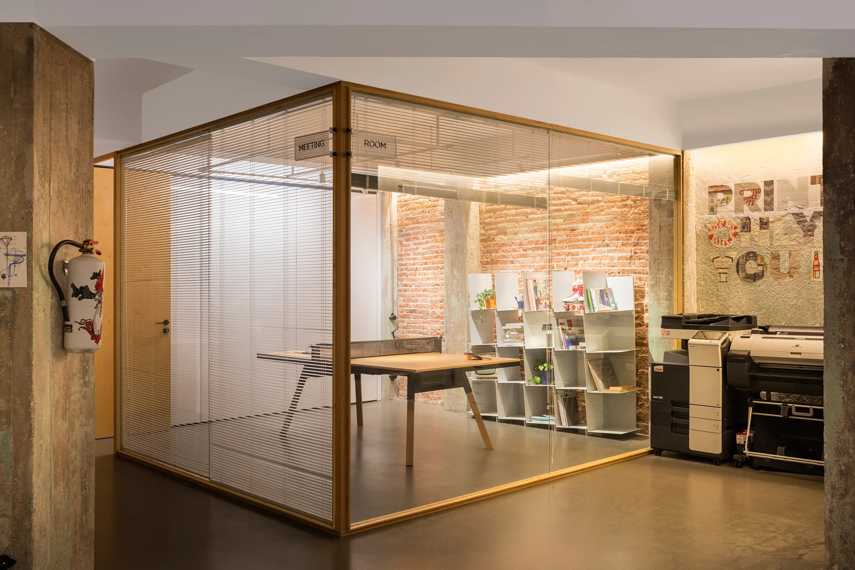 RS Barcelona - By Yourshelf