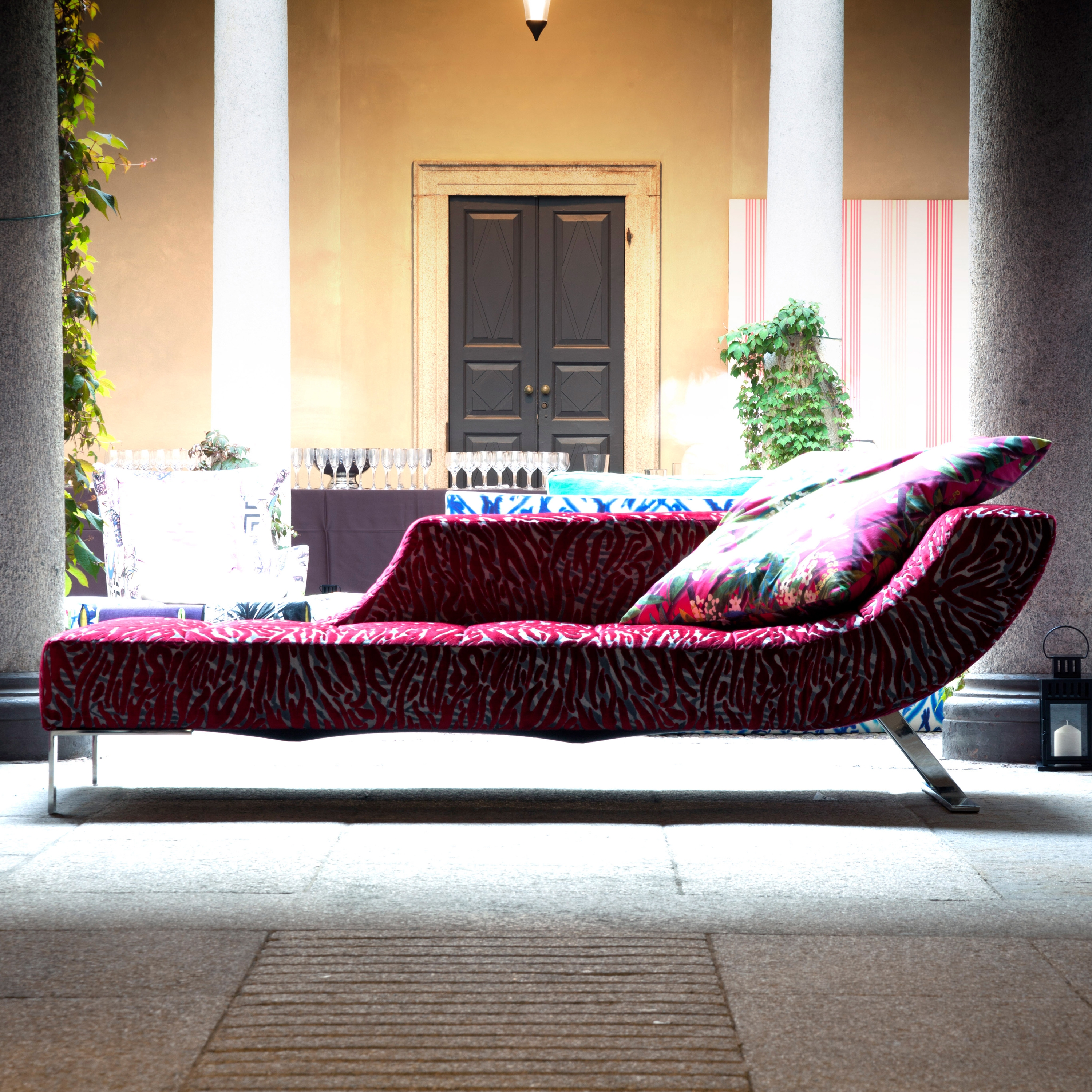 Display product Viceversa Chaise Longue from manufacturer Erba Italia