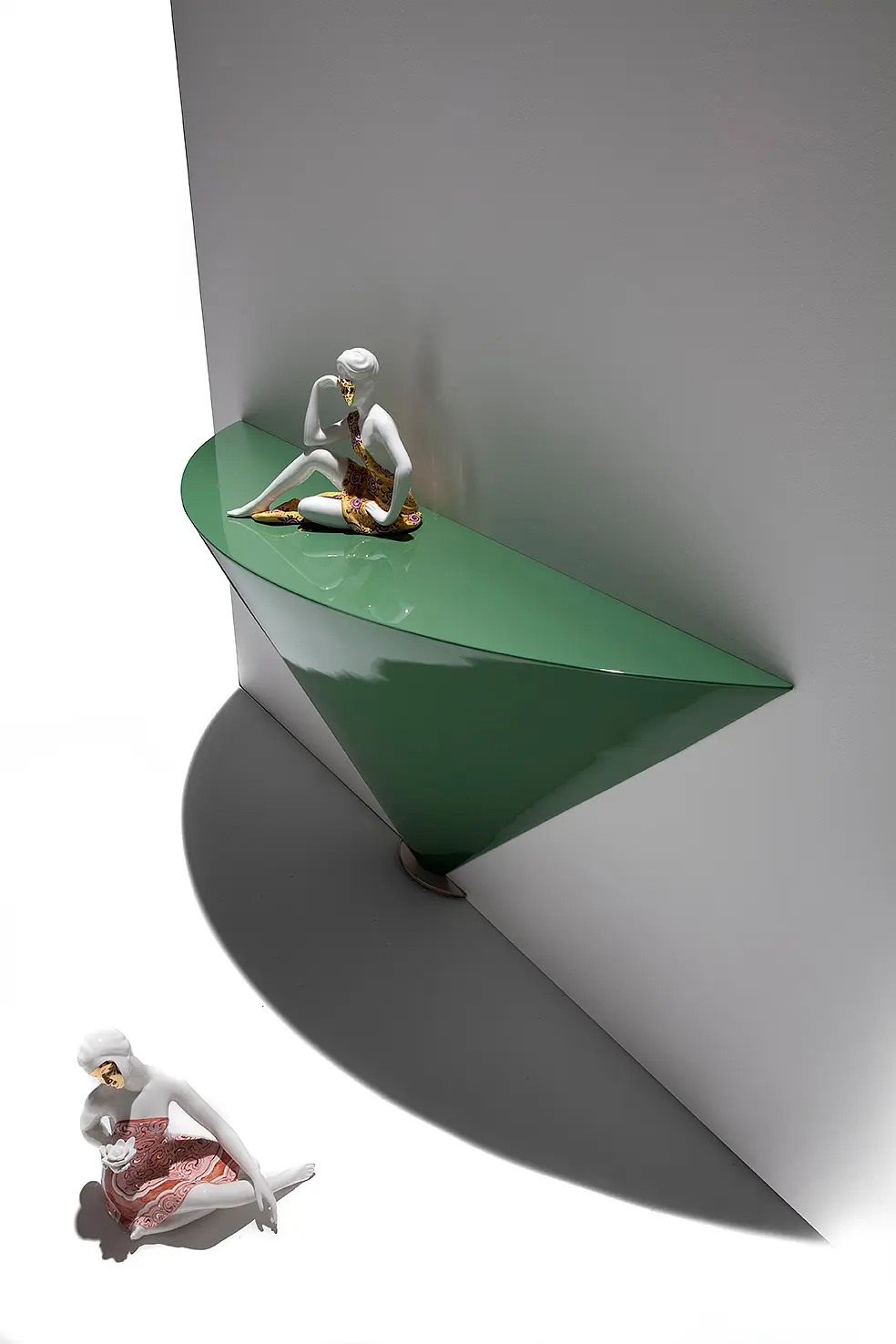 gallery-slide-0