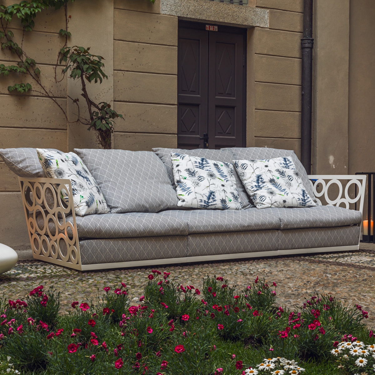Display product Nirvana Outdoor from manufacturer Erba Italia