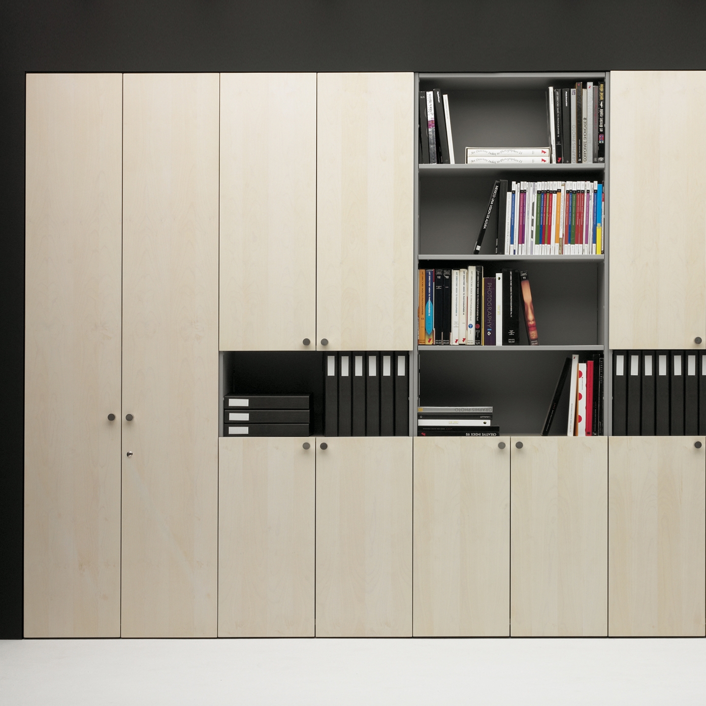 Mostra il prodotto Cabinets del produttore Famo