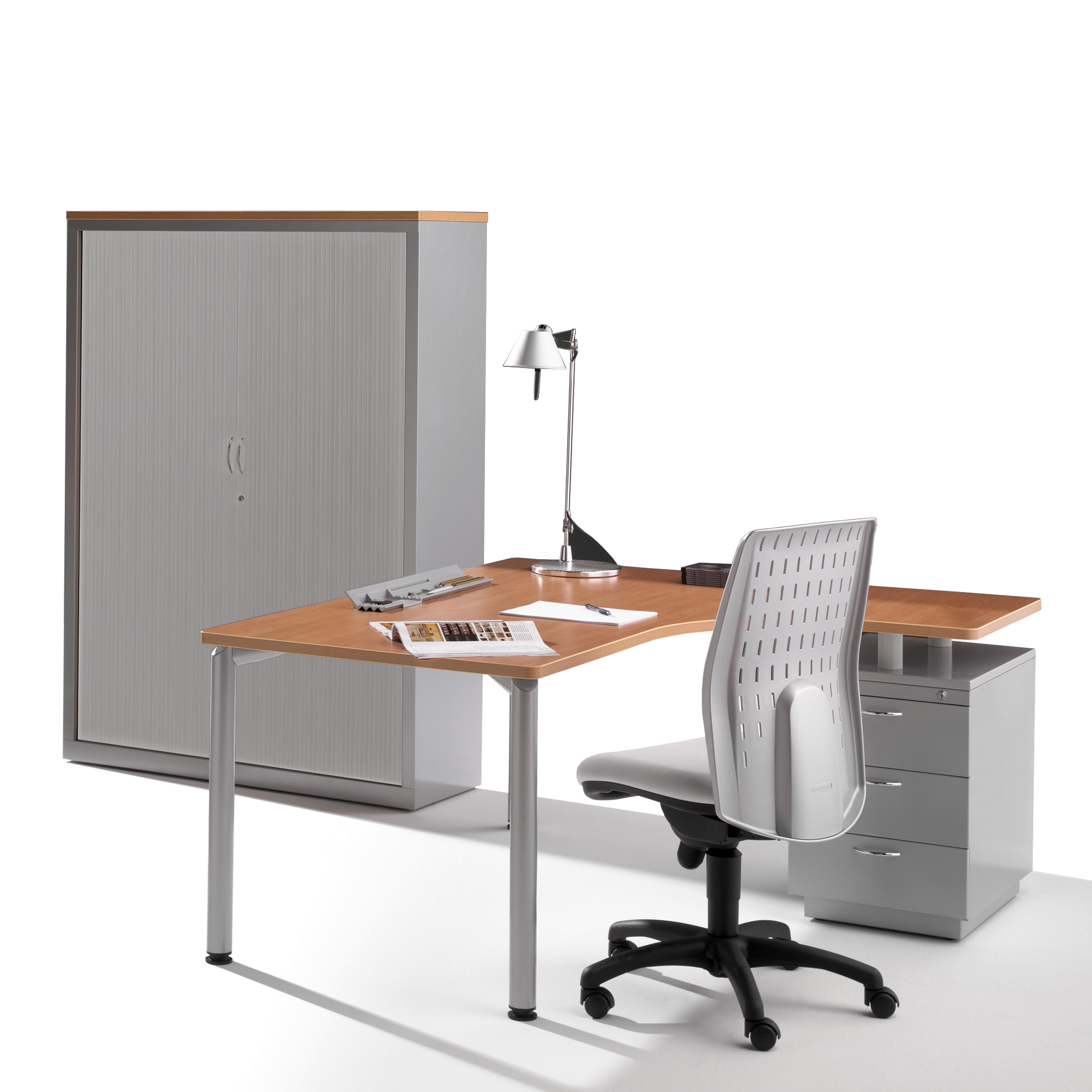Mostrar el producto K-Line del fabricante Famo