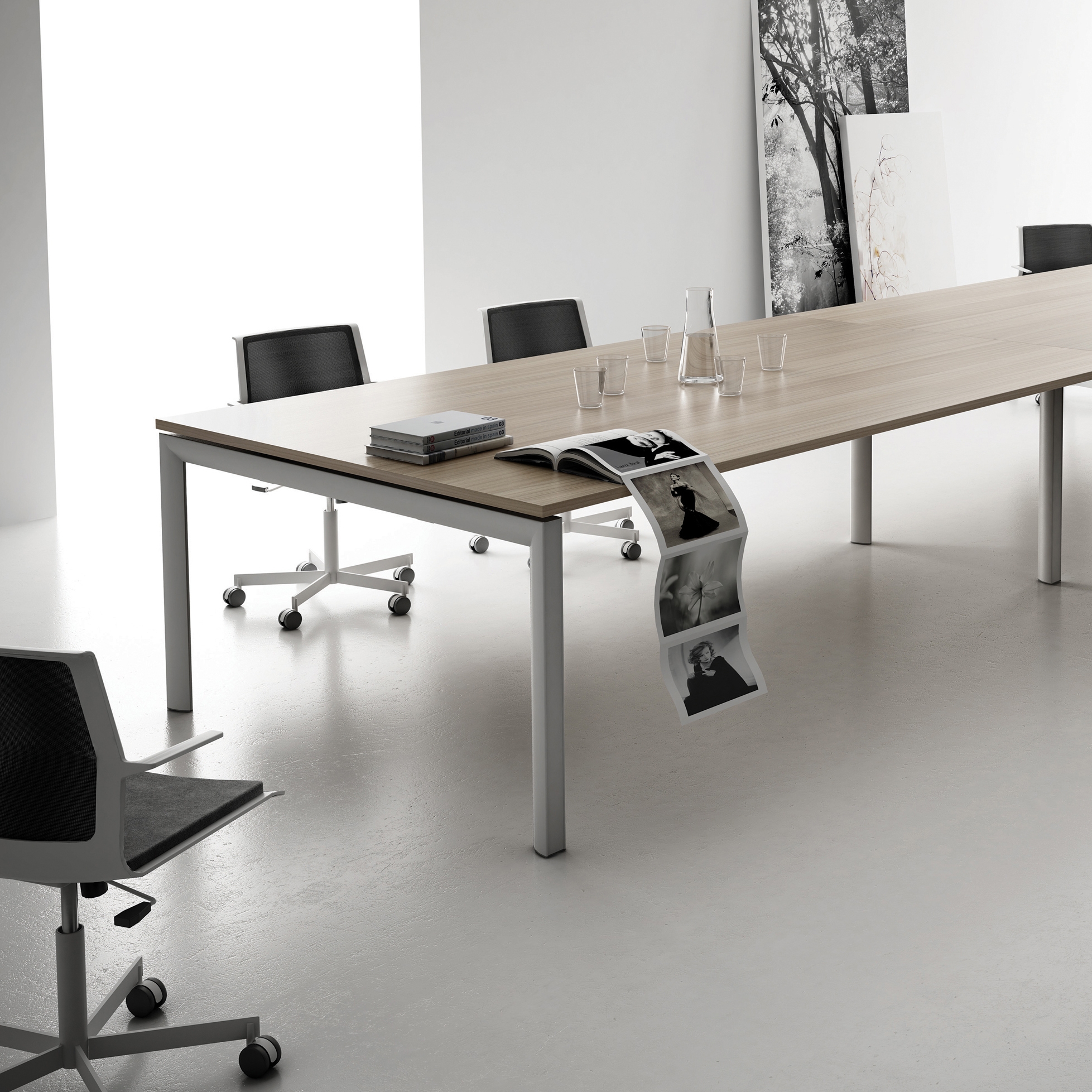 Afficher le produit XE Meeting du fabricant Famo