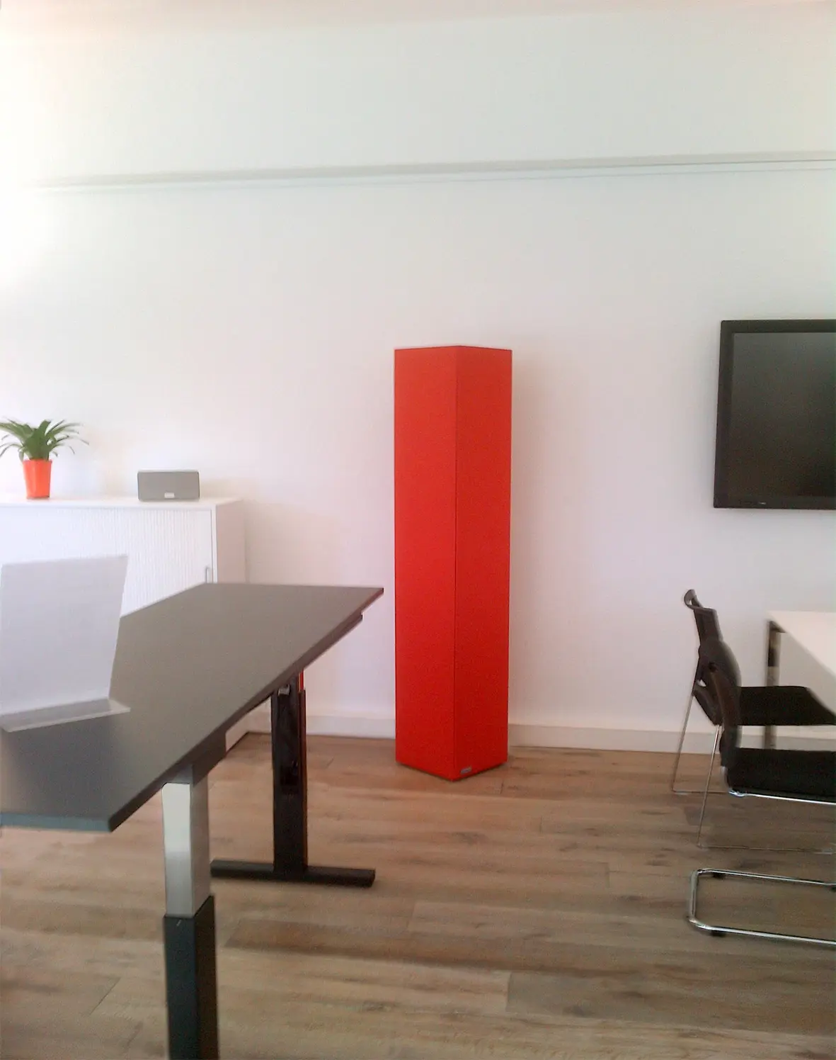 Phoneon - Sound Butler tcolumn TS35 red