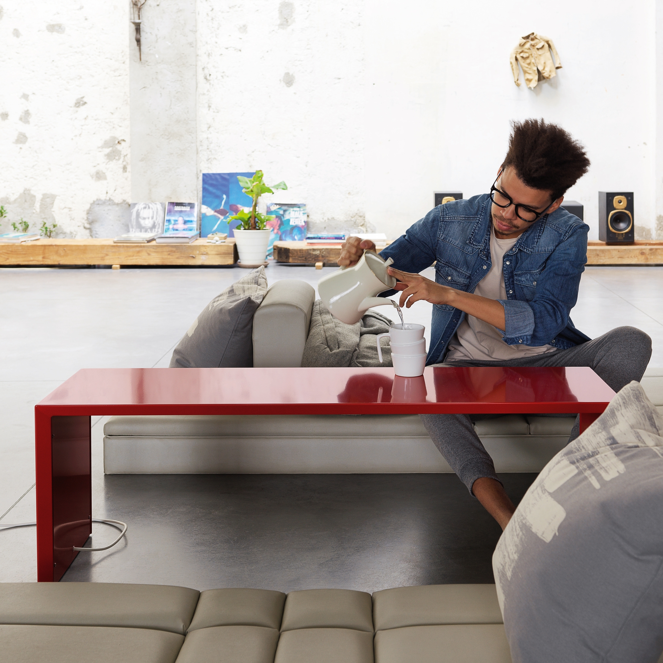 Display product Square Bench from manufacturer TUBES