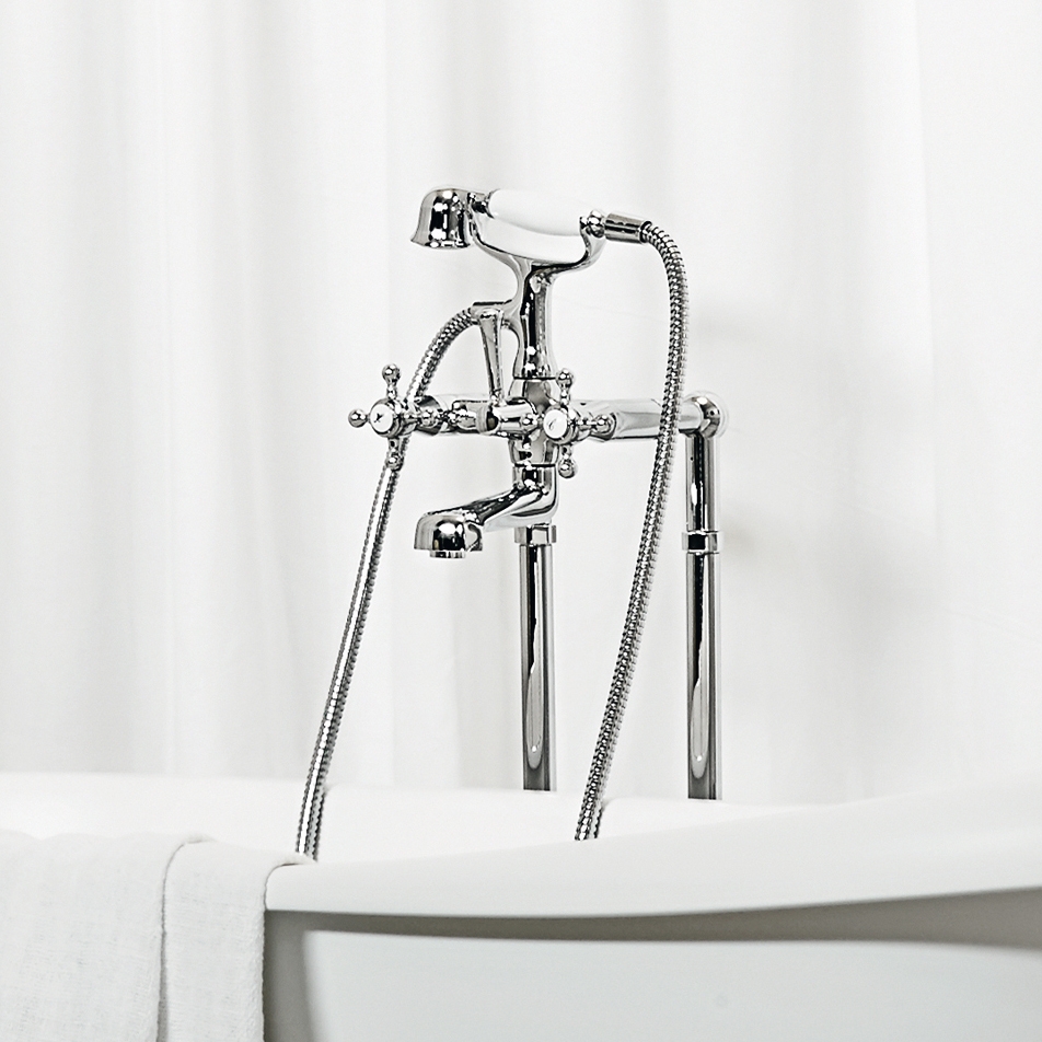 Display product Agora free standing bath-shower mixer from manufacturer Zucchetti