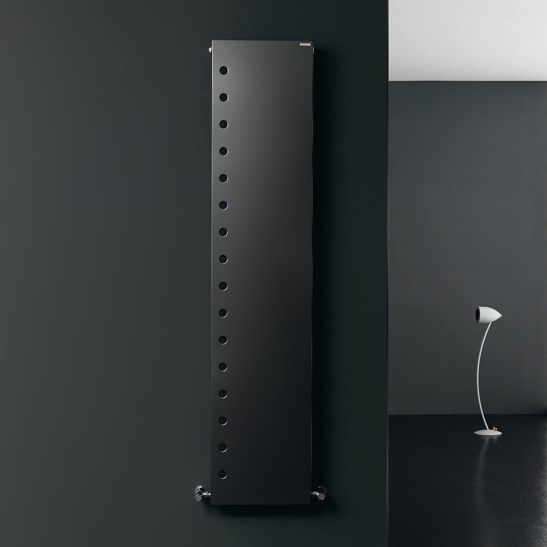Display product Flat from manufacturer antrax it