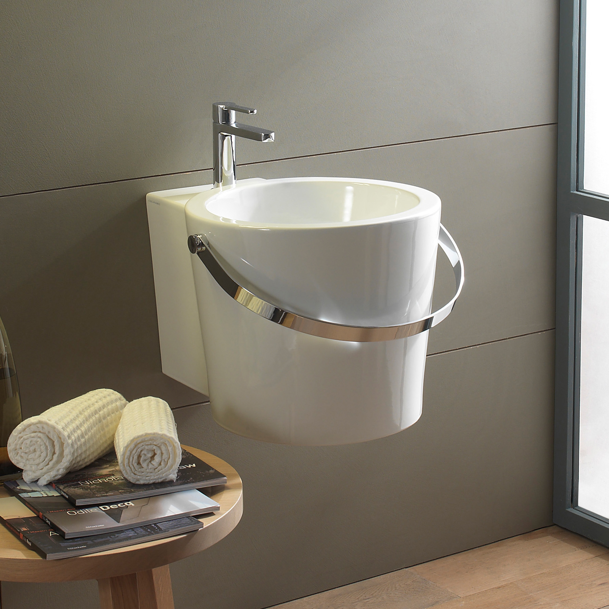 Afficher le produit Bucket | 40R du fabricant Scarabeo Ceramiche