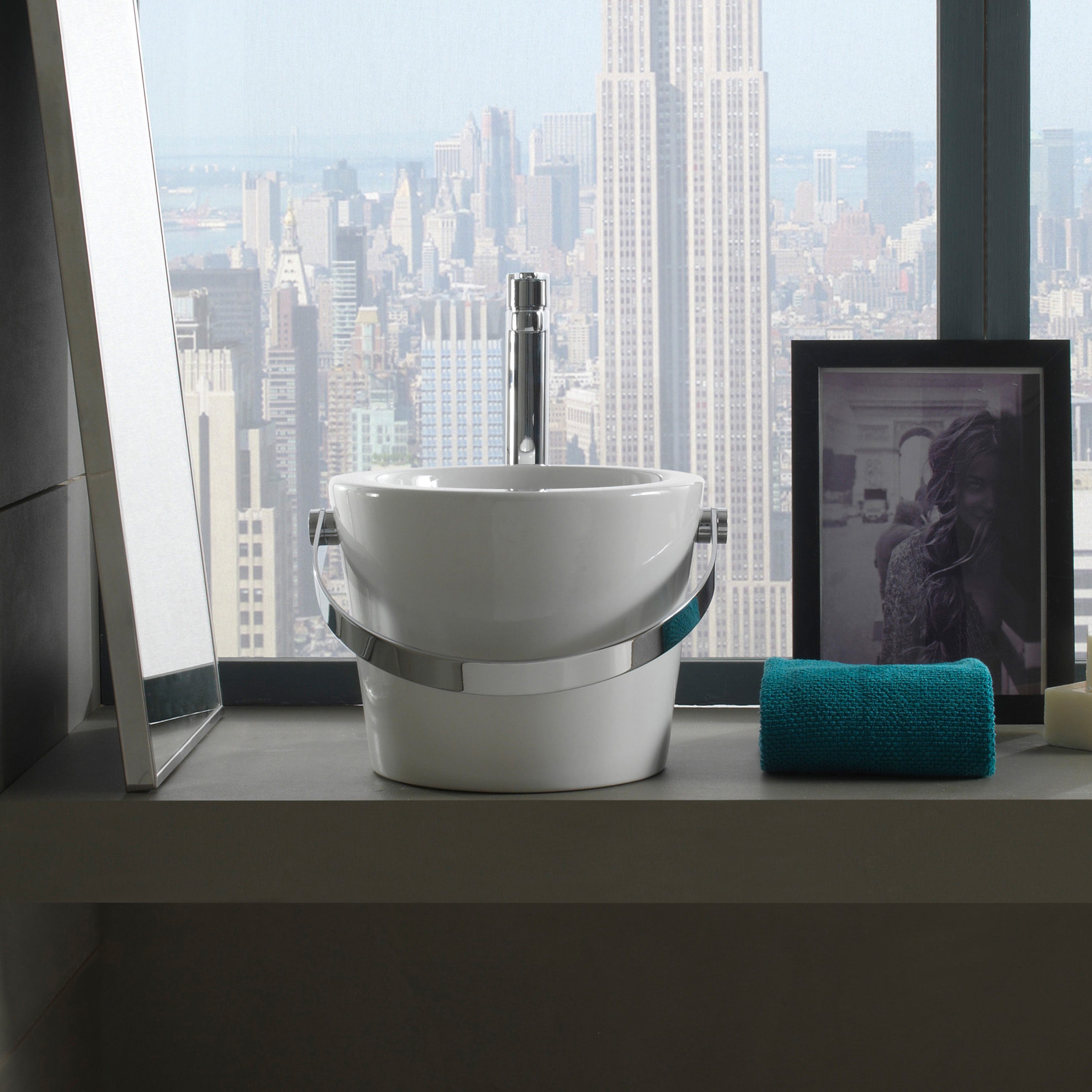 Afficher le produit Bucket | 30 du fabricant Scarabeo Ceramiche
