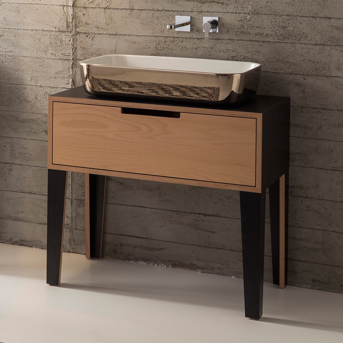 Mizu | Console 70