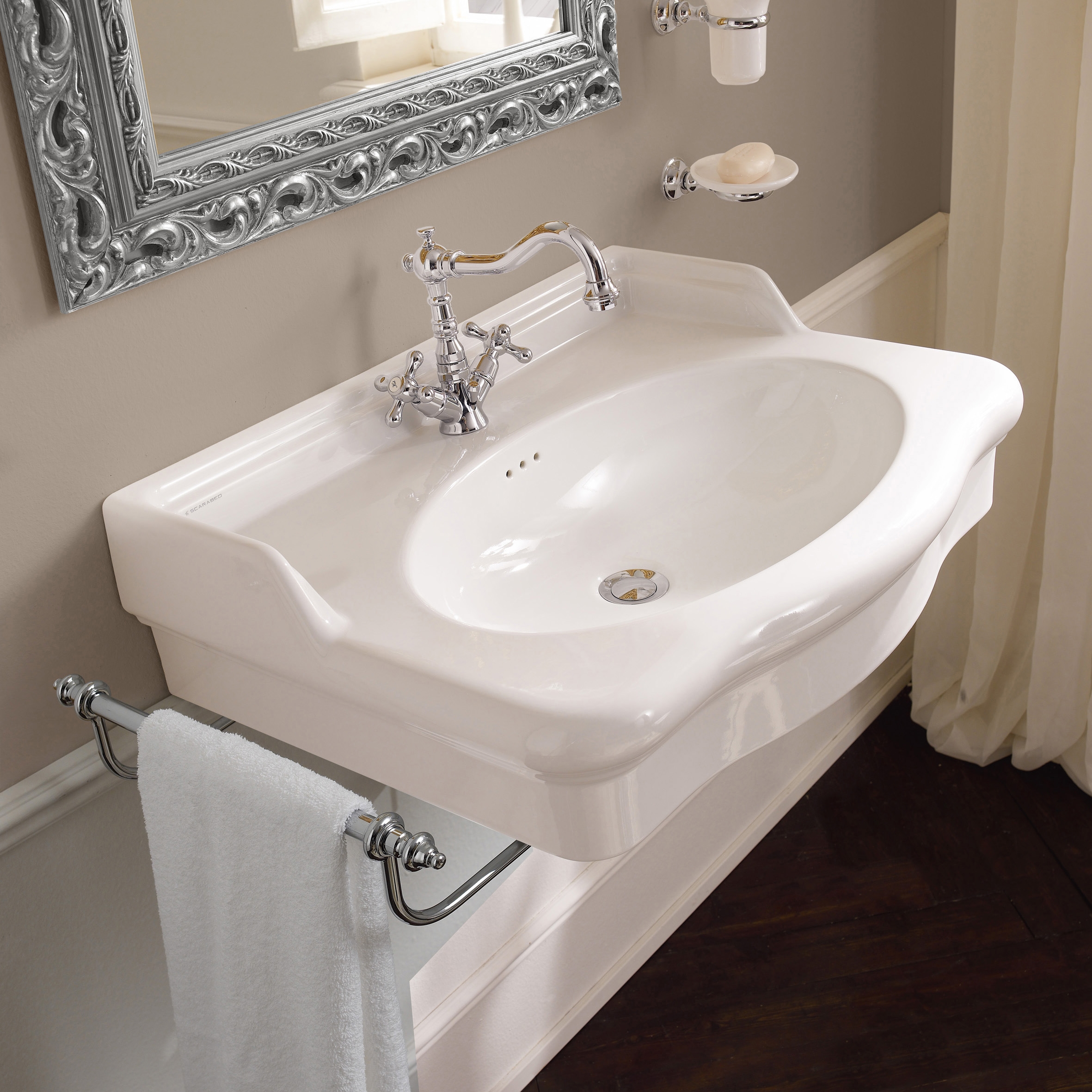Display product Castellana | 70 from manufacturer Scarabeo Ceramiche
