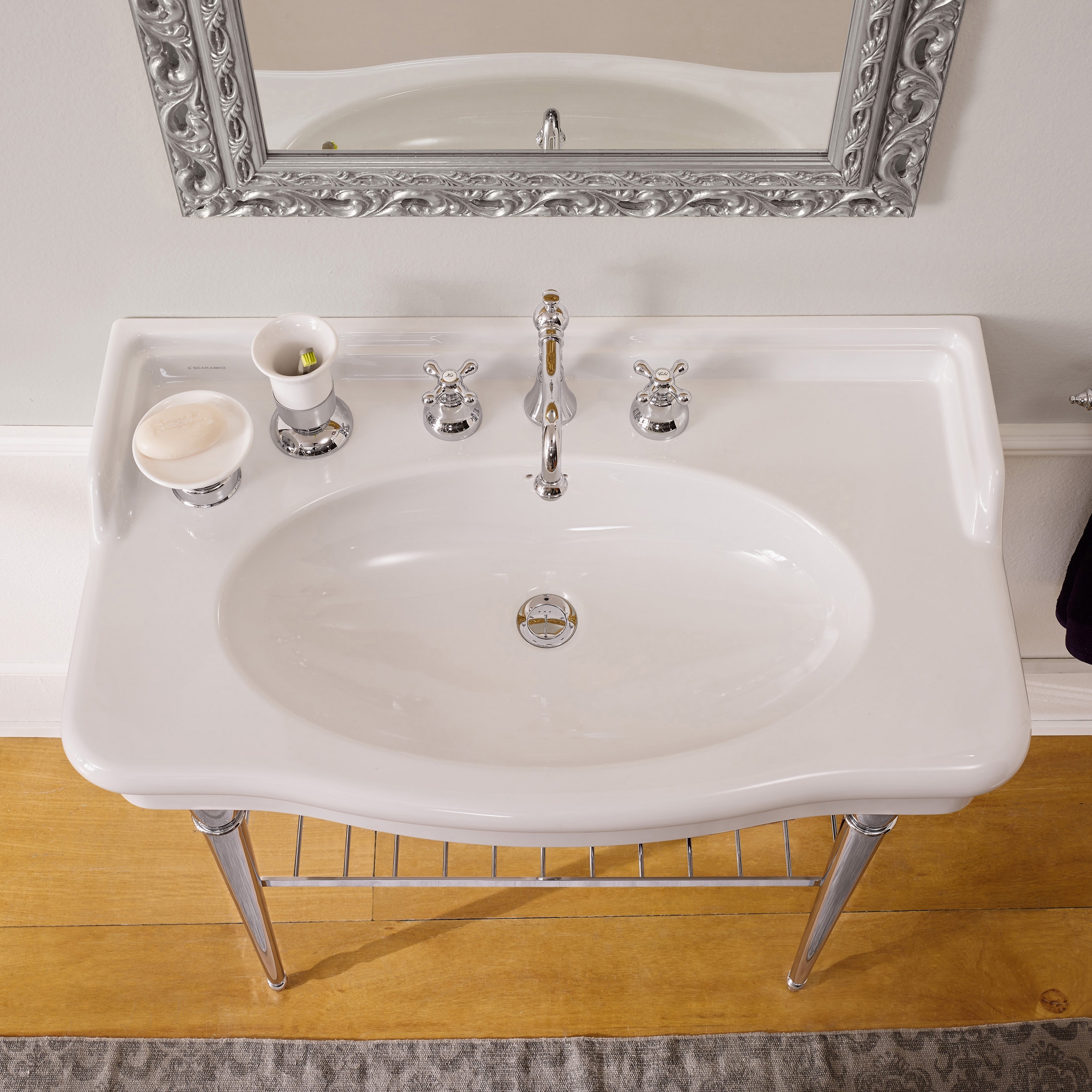 Mostra il prodotto Castellana | 90 del produttore Scarabeo Ceramiche