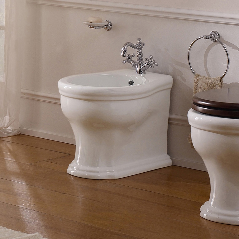 Display product Castellana | Bidet from manufacturer Scarabeo Ceramiche