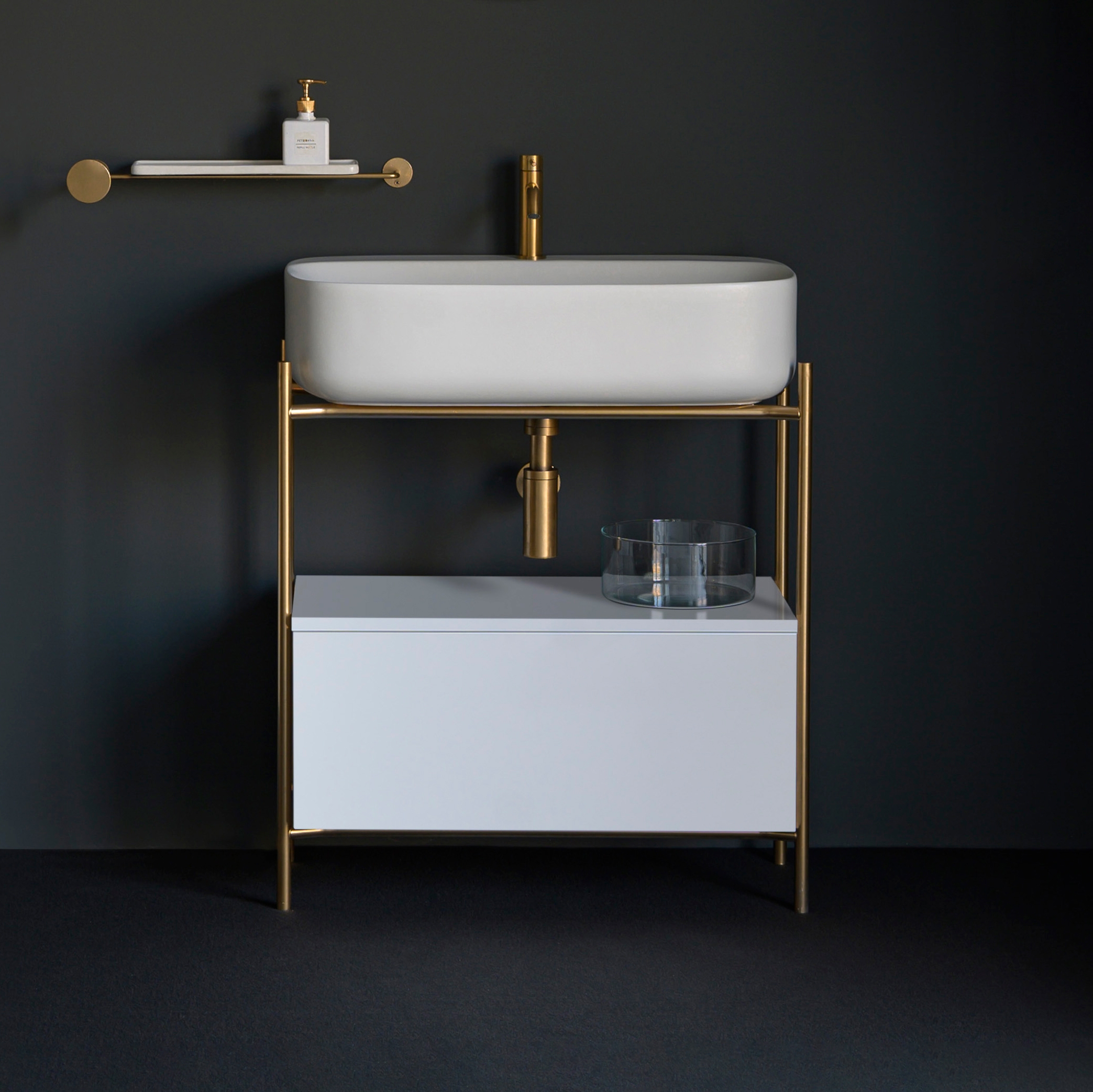 Mostra il prodotto Laila del produttore Scarabeo Ceramiche
