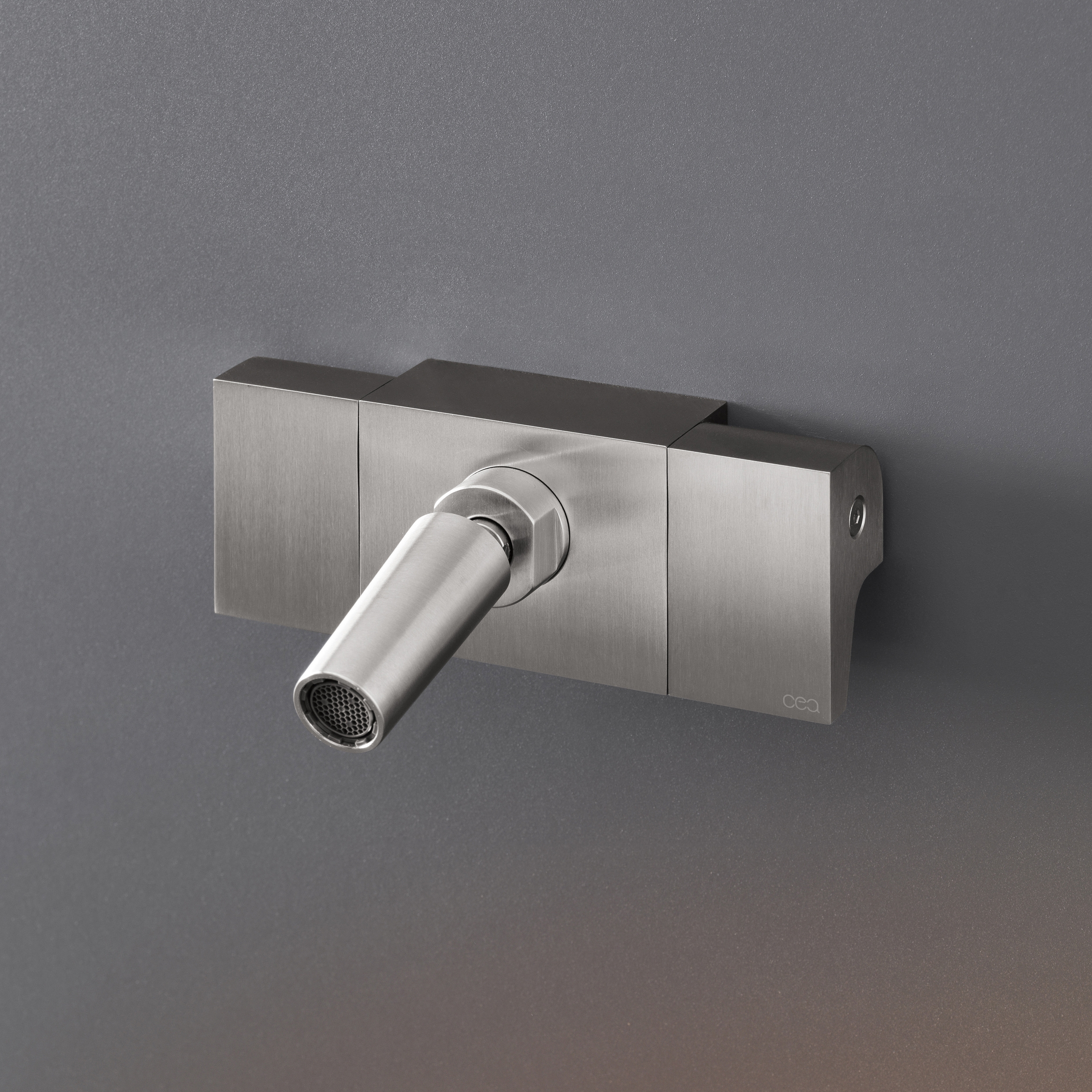 Display product Neutra NEU15 from manufacturer CEADESIGN