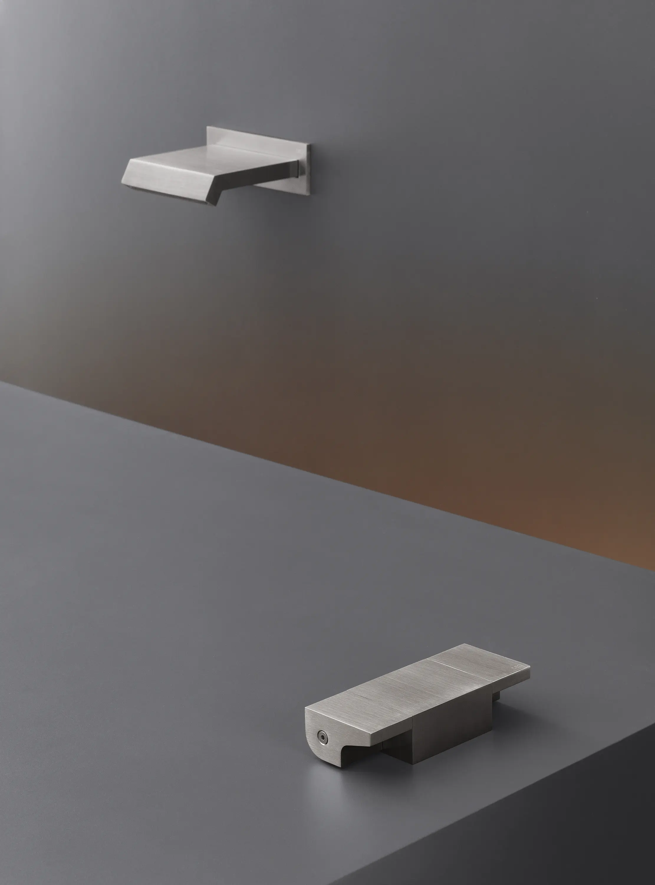 CEADESIGN - Neutra NEU17