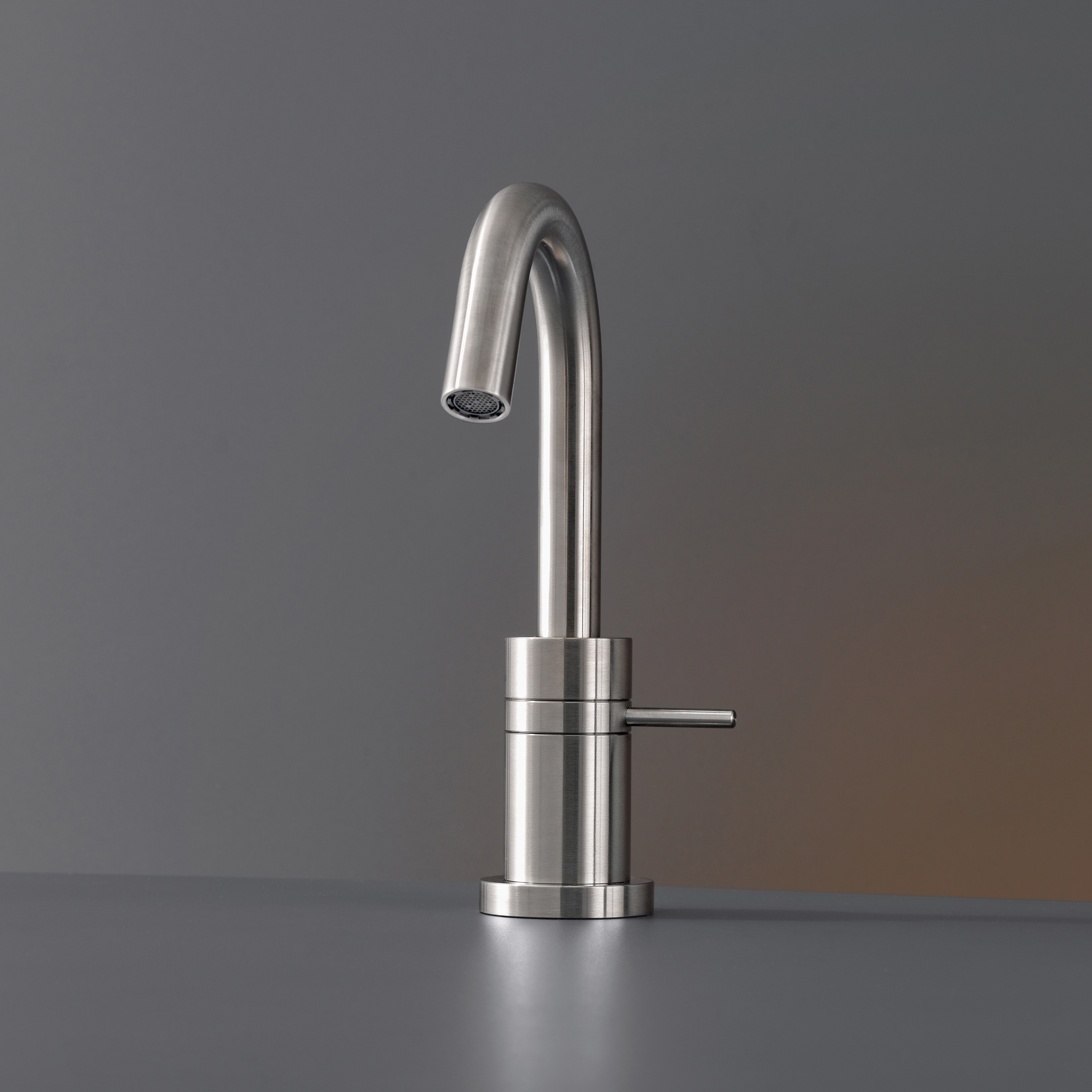 Display product Gradi GRA04 from manufacturer CEADESIGN