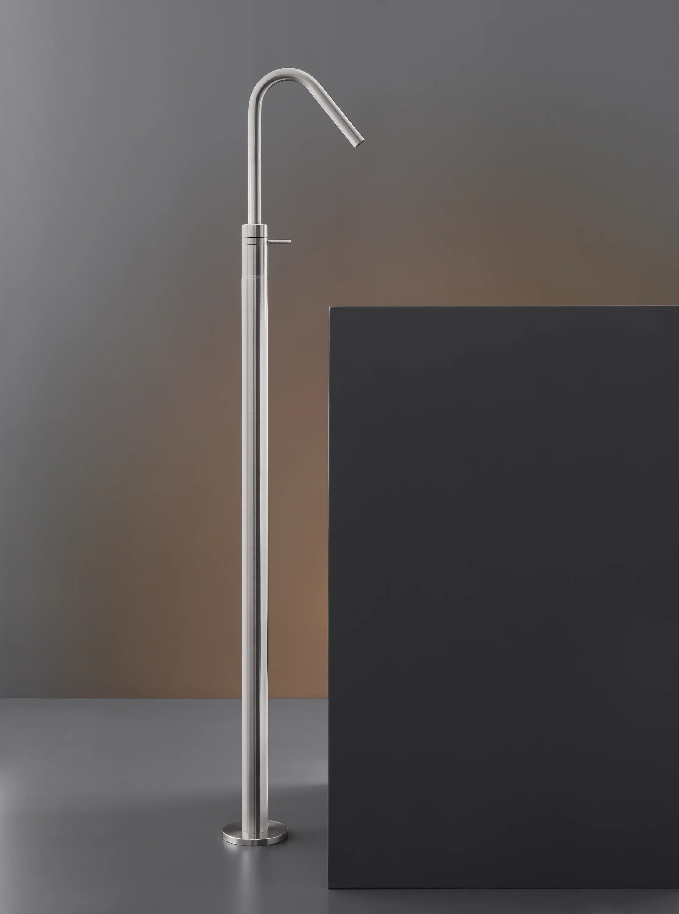 CEADESIGN - Gradi GRA12