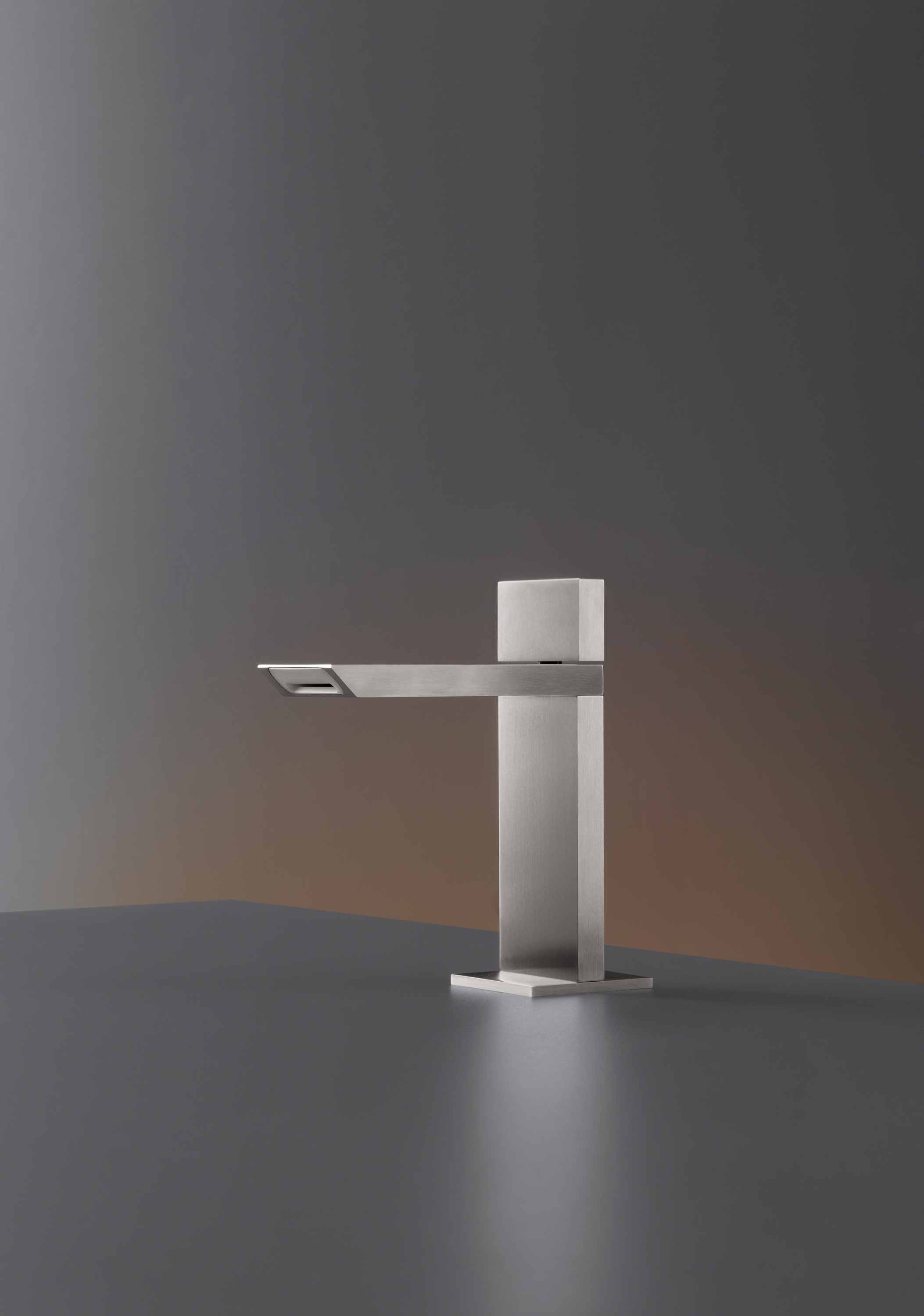 Display product Bar BAR30 from manufacturer CEADESIGN