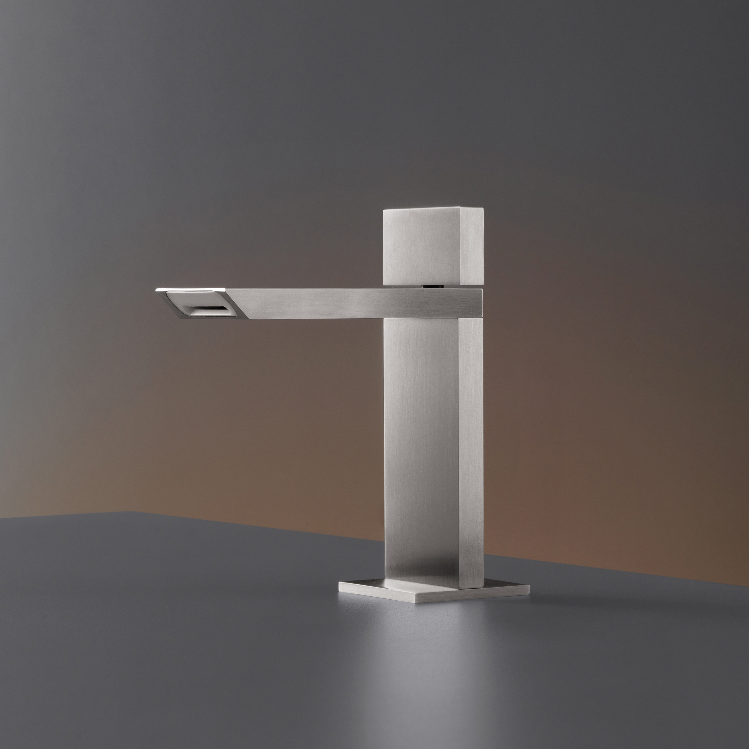 Mostra il prodotto Bar BAR30 del produttore CEADESIGN