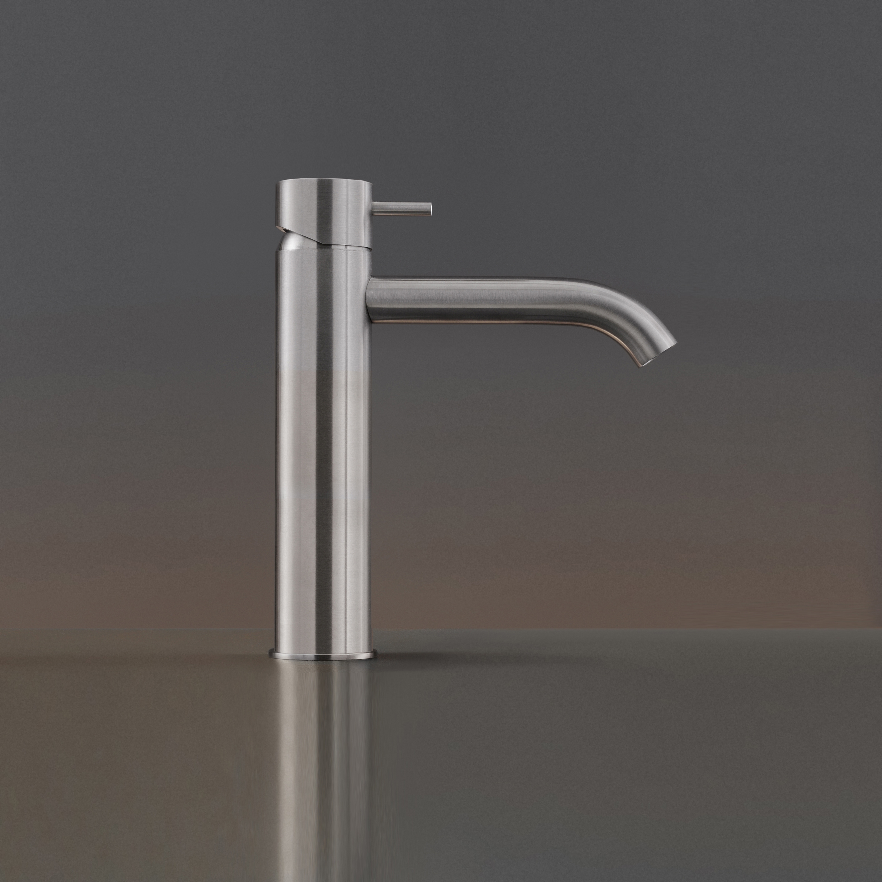 Mostra il prodotto MilO360 MIL16 del produttore CEADESIGN