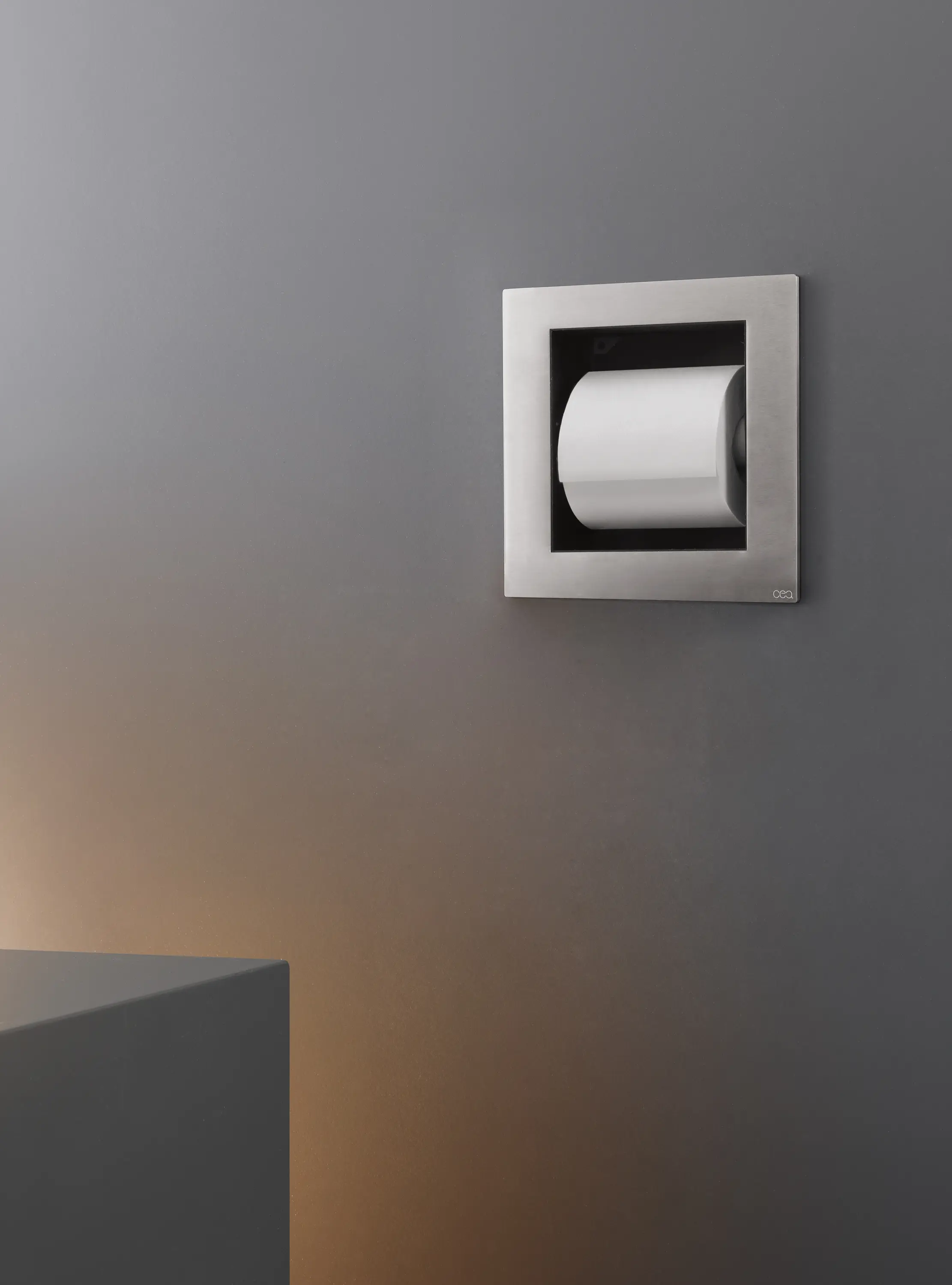 CEADESIGN - Neutra POR01