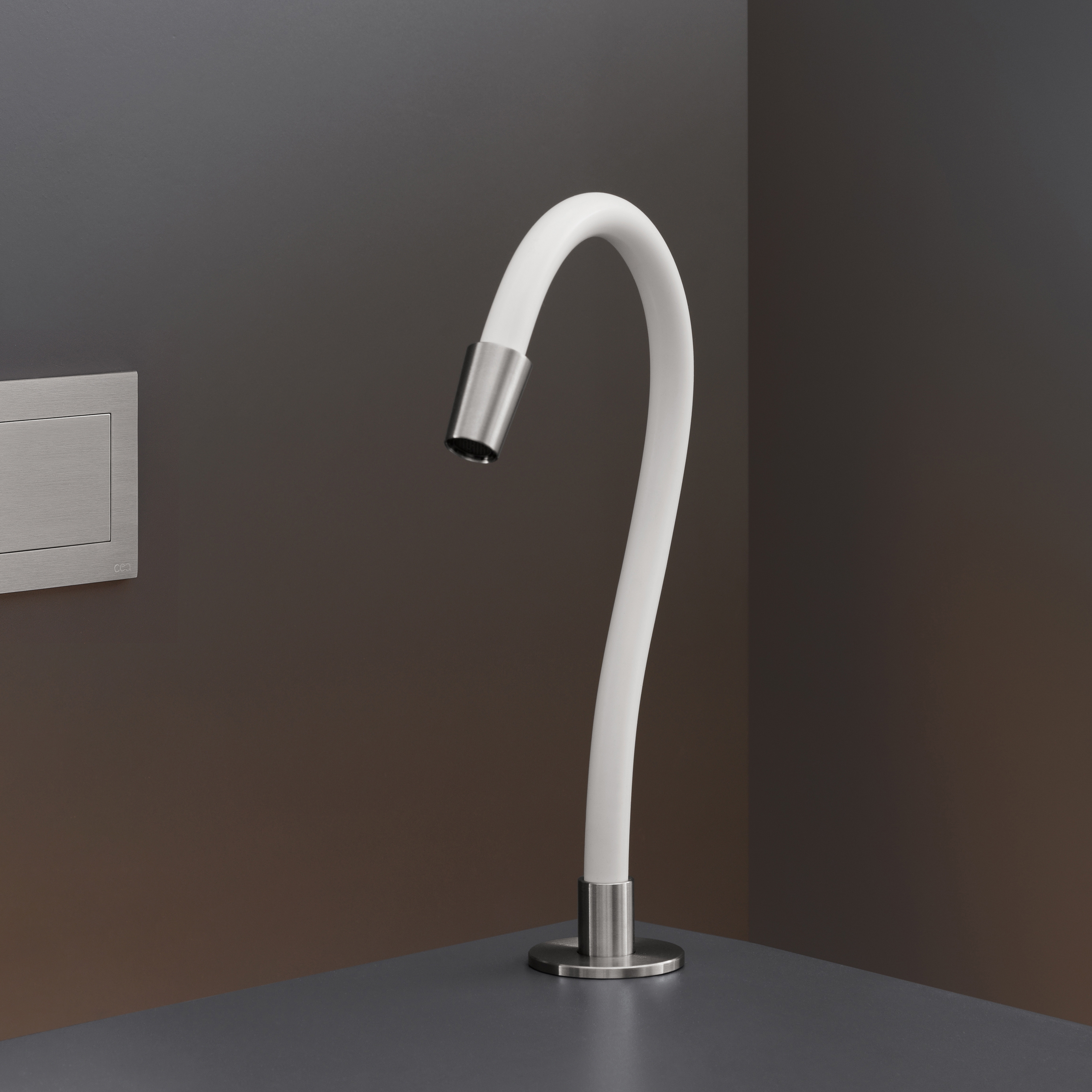 Display product Free Ideas FLX03 from manufacturer CEADESIGN