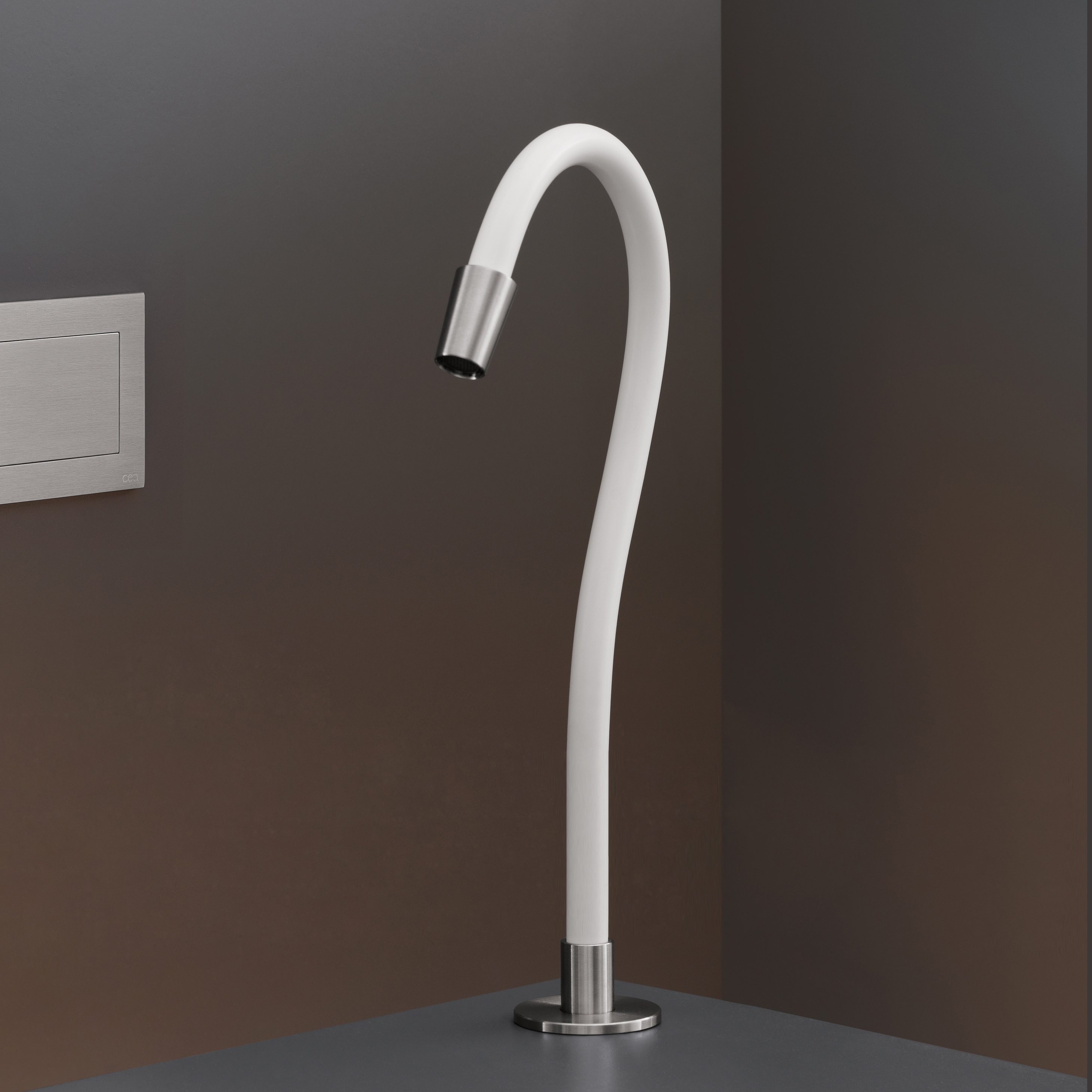 Display product Free Ideas FLX04 from manufacturer CEADESIGN