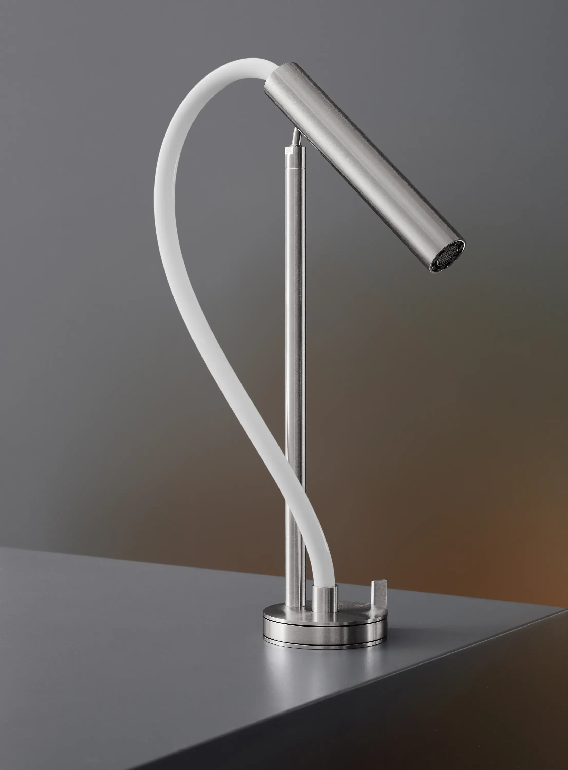 CEADESIGN - Asta AST03