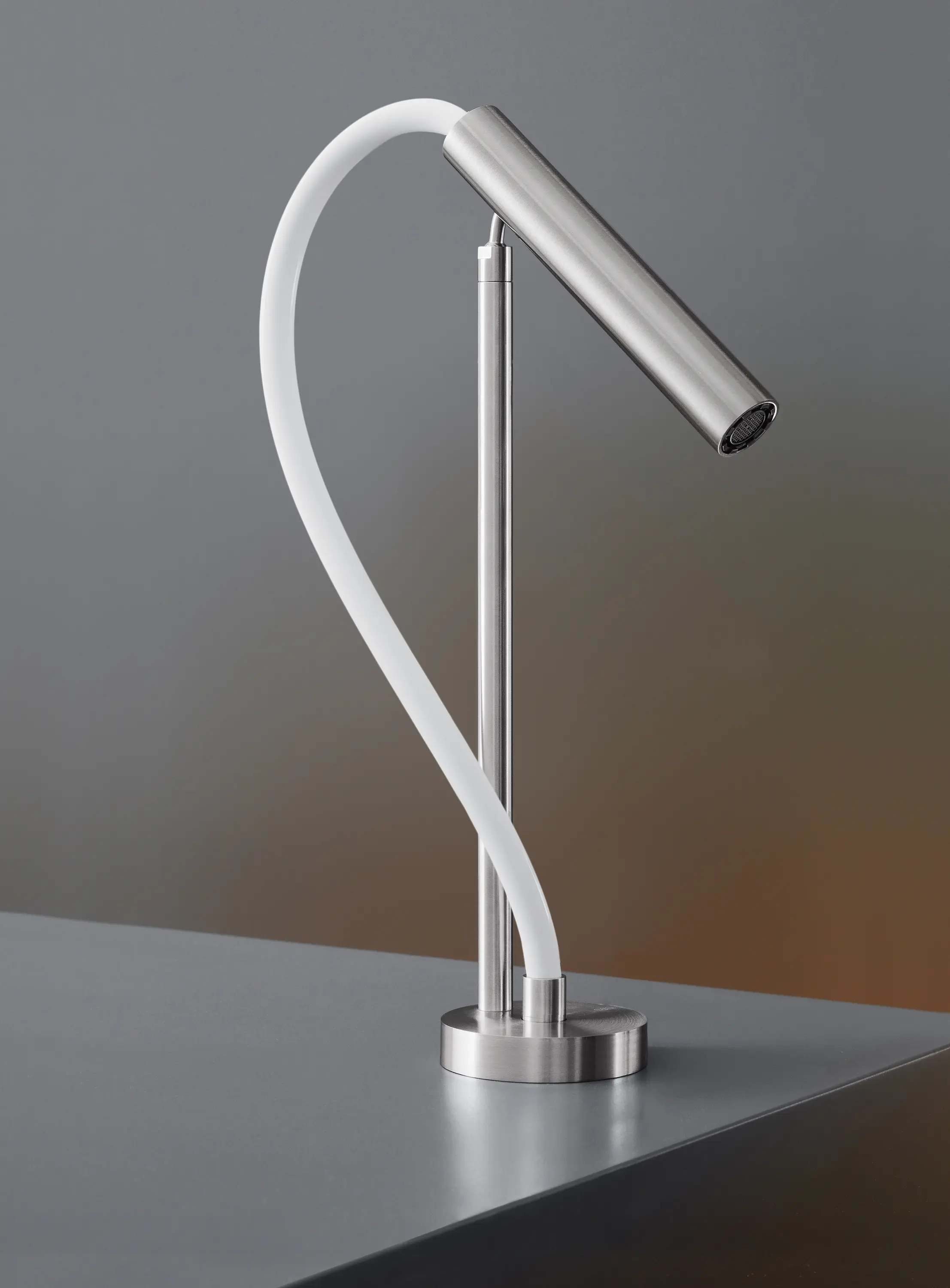 CEADESIGN - Asta AST18