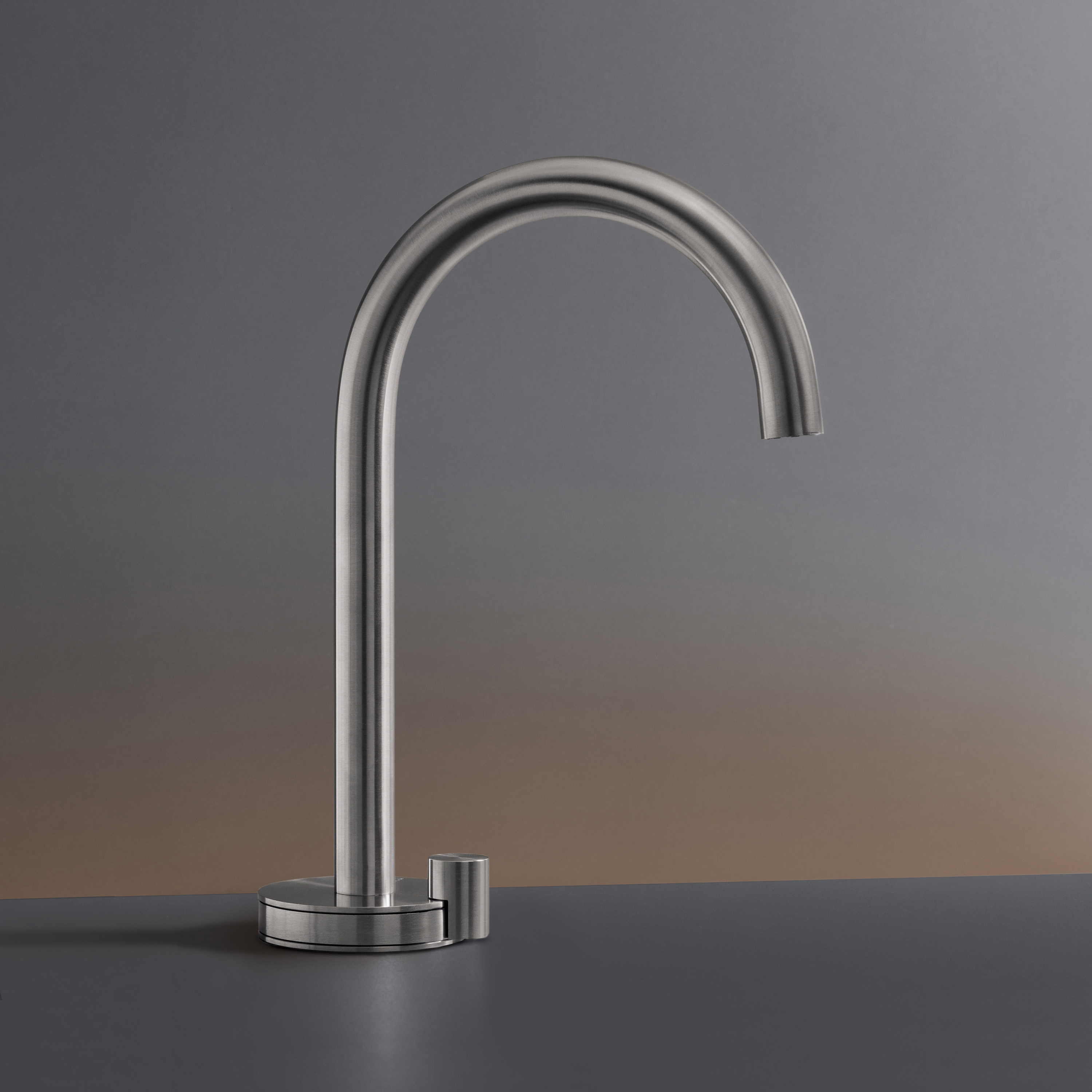 Afficher le produit Giotto GIO45 du fabricant CEADESIGN