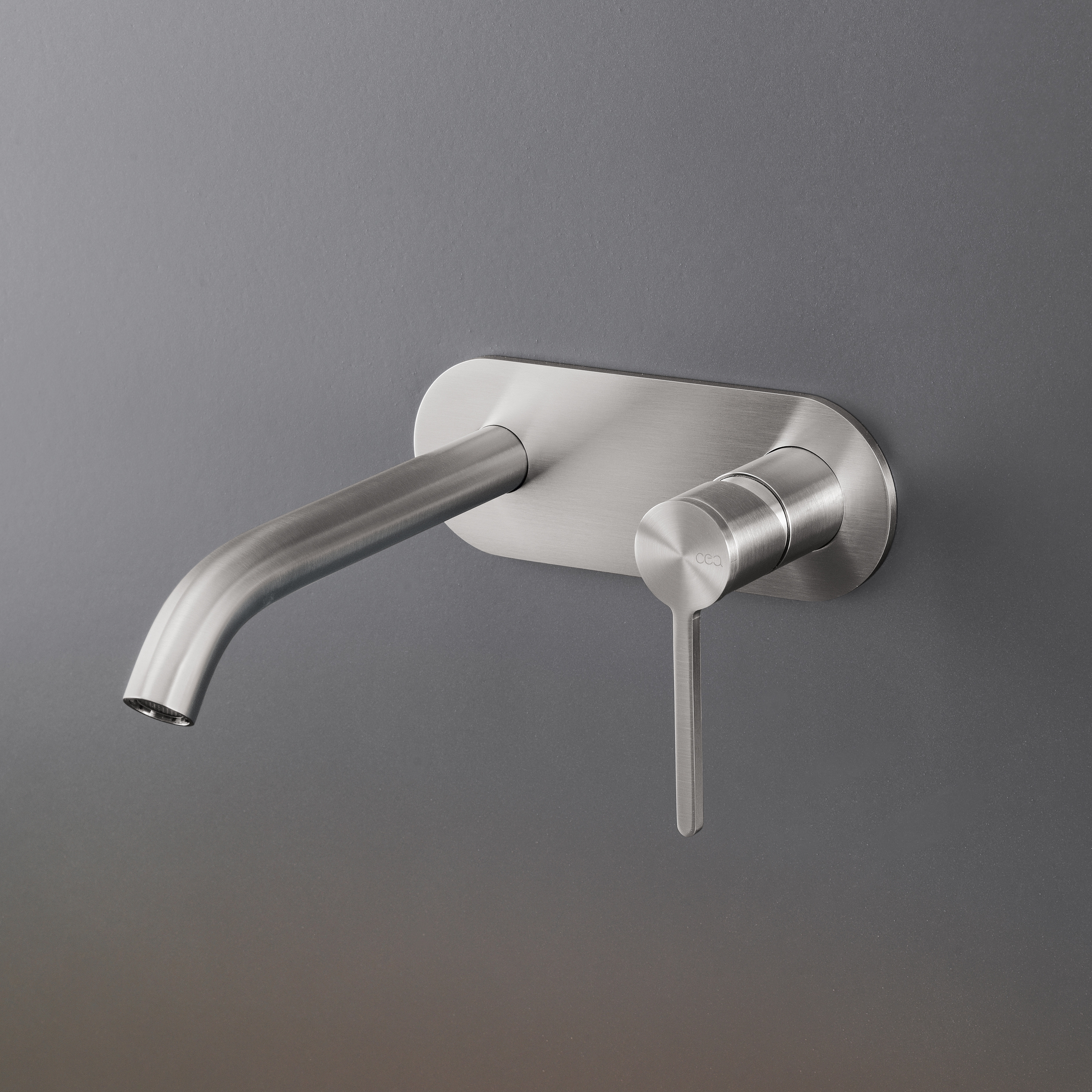 Display product Innovo INV11 from manufacturer CEADESIGN