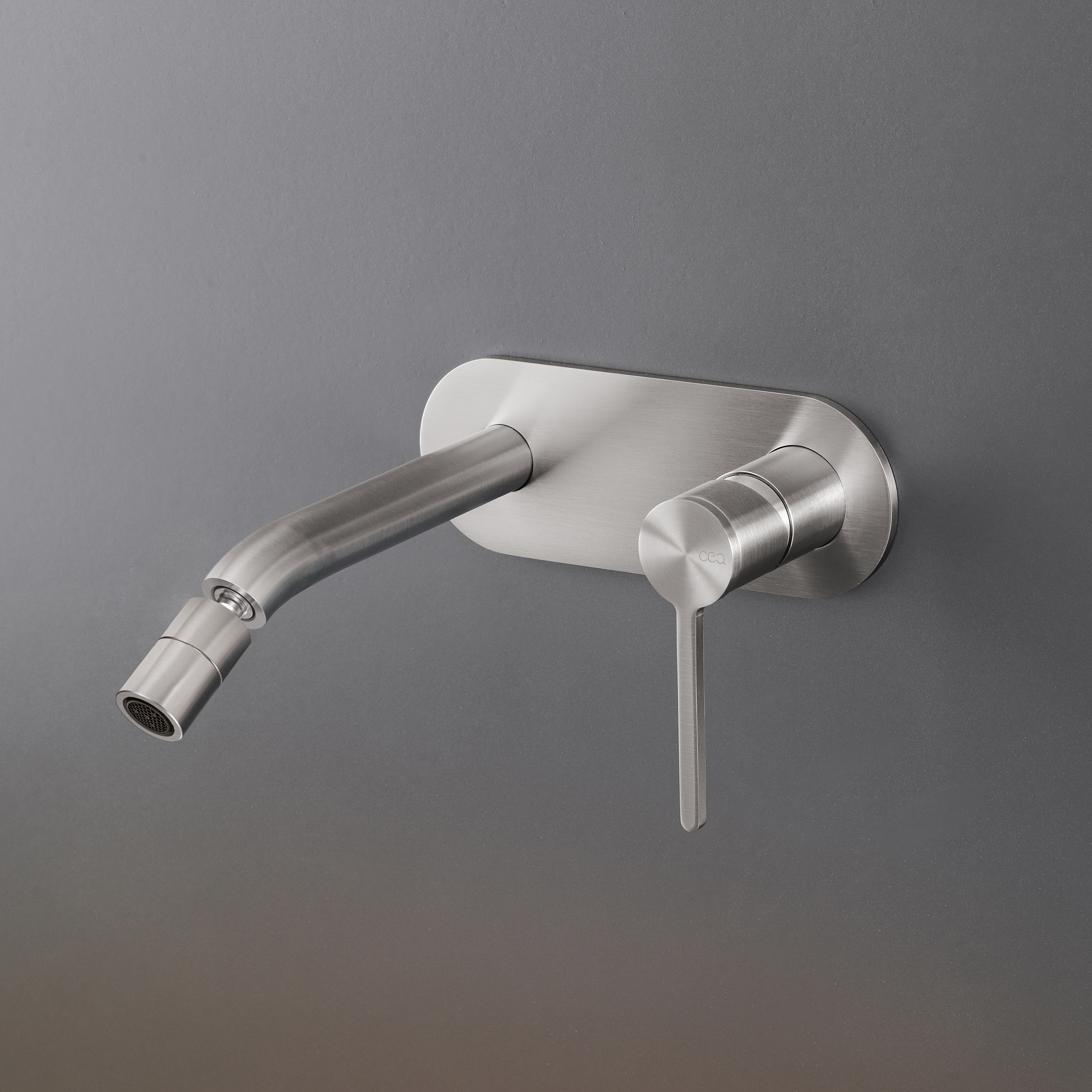 Afficher le produit Innovo INV13 du fabricant CEADESIGN