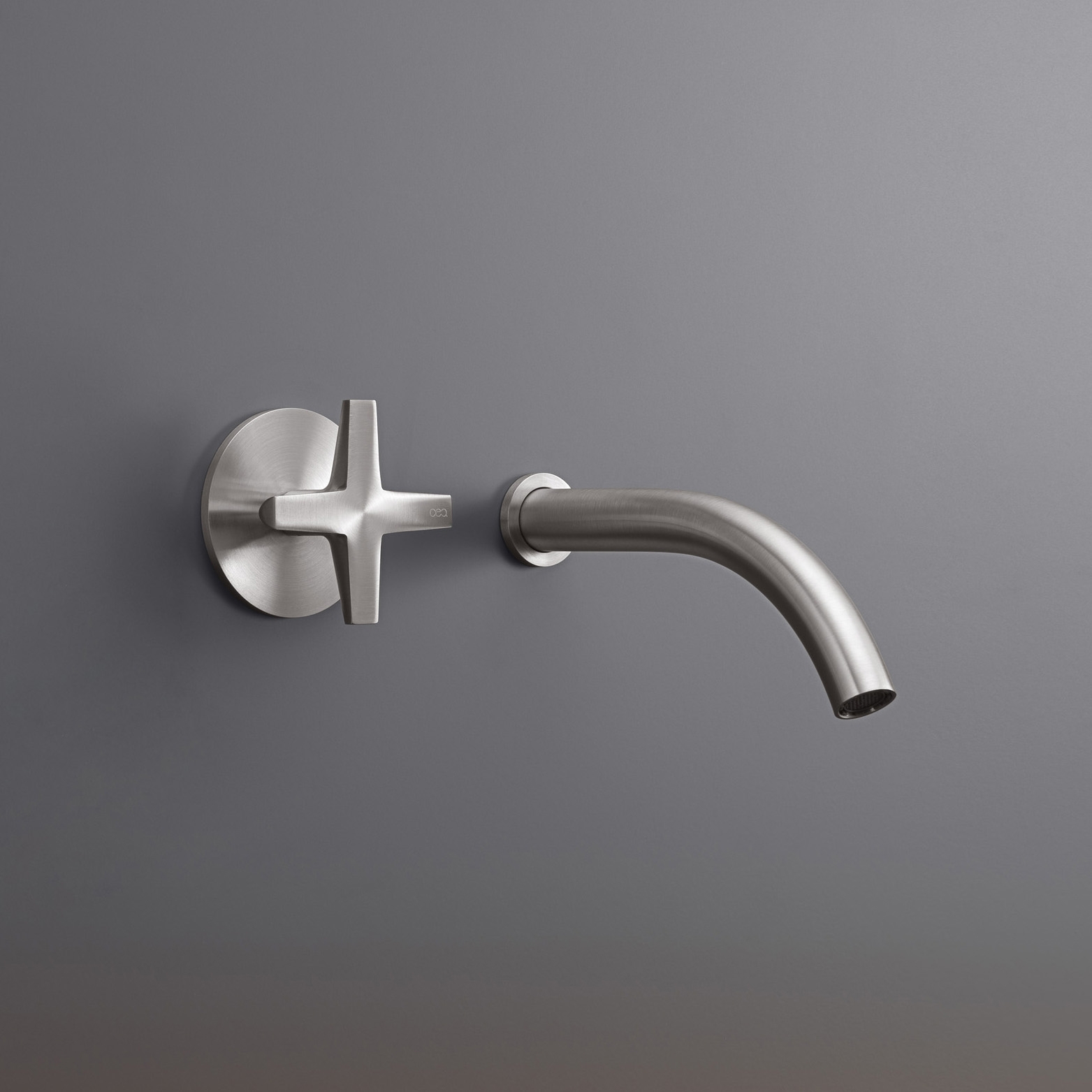Display product Cross CRX08 from manufacturer CEADESIGN