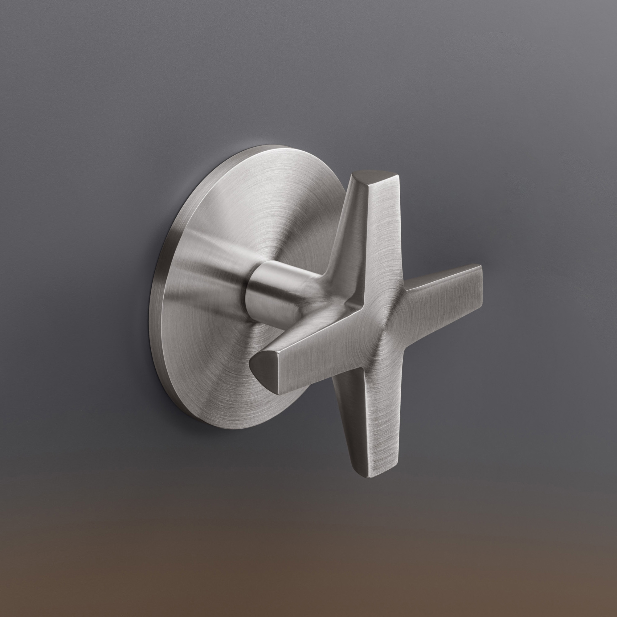 Mostra il prodotto Cross CRX30 del produttore CEADESIGN